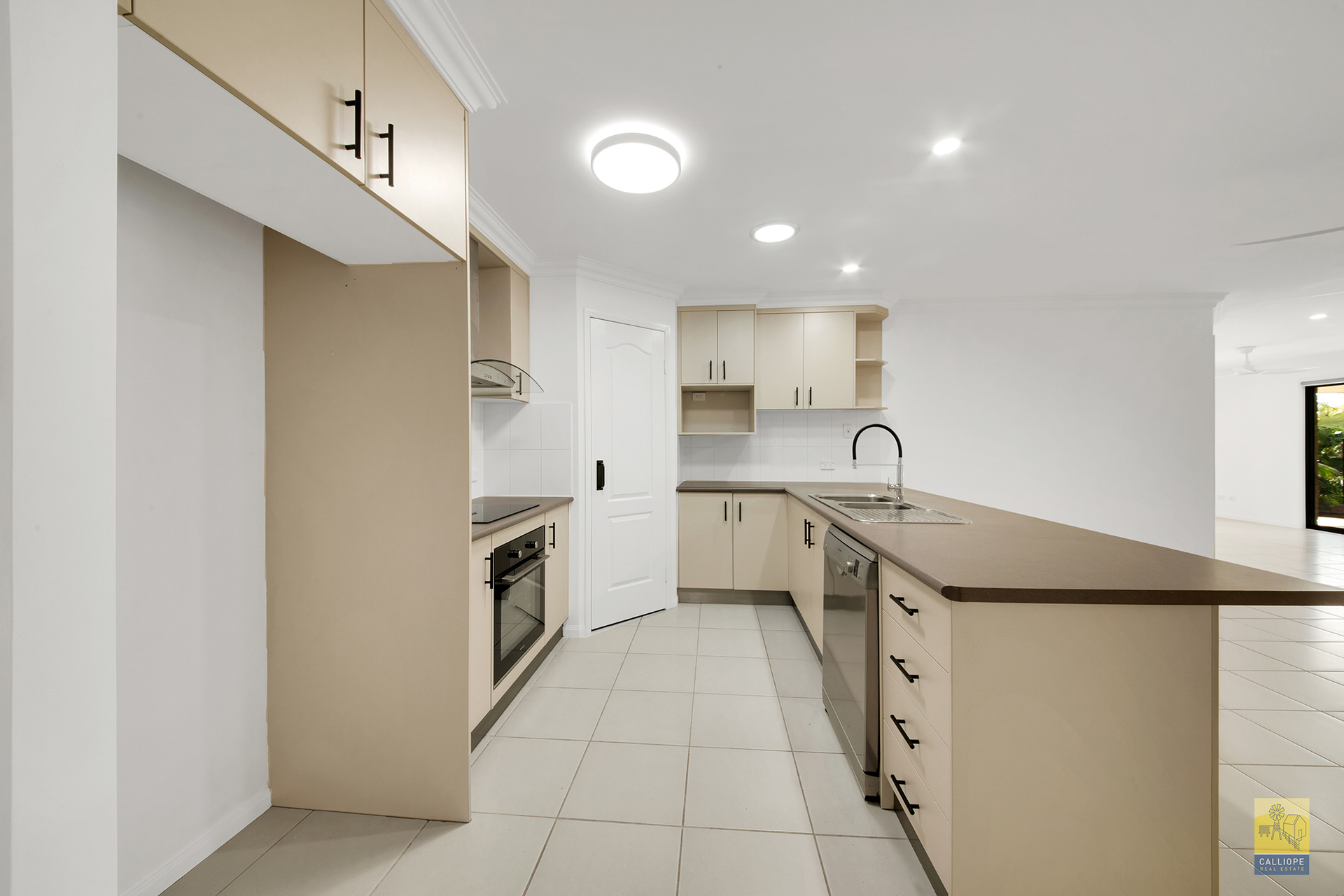 6 Hawkesbury Road, Calliope, QLD 4680 - Image 4