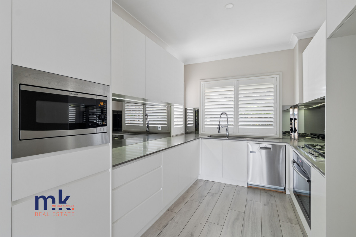 5-bedroom house at 3 Hogan Place, Mount Annan, NSW 2567, Camden, New South Wales