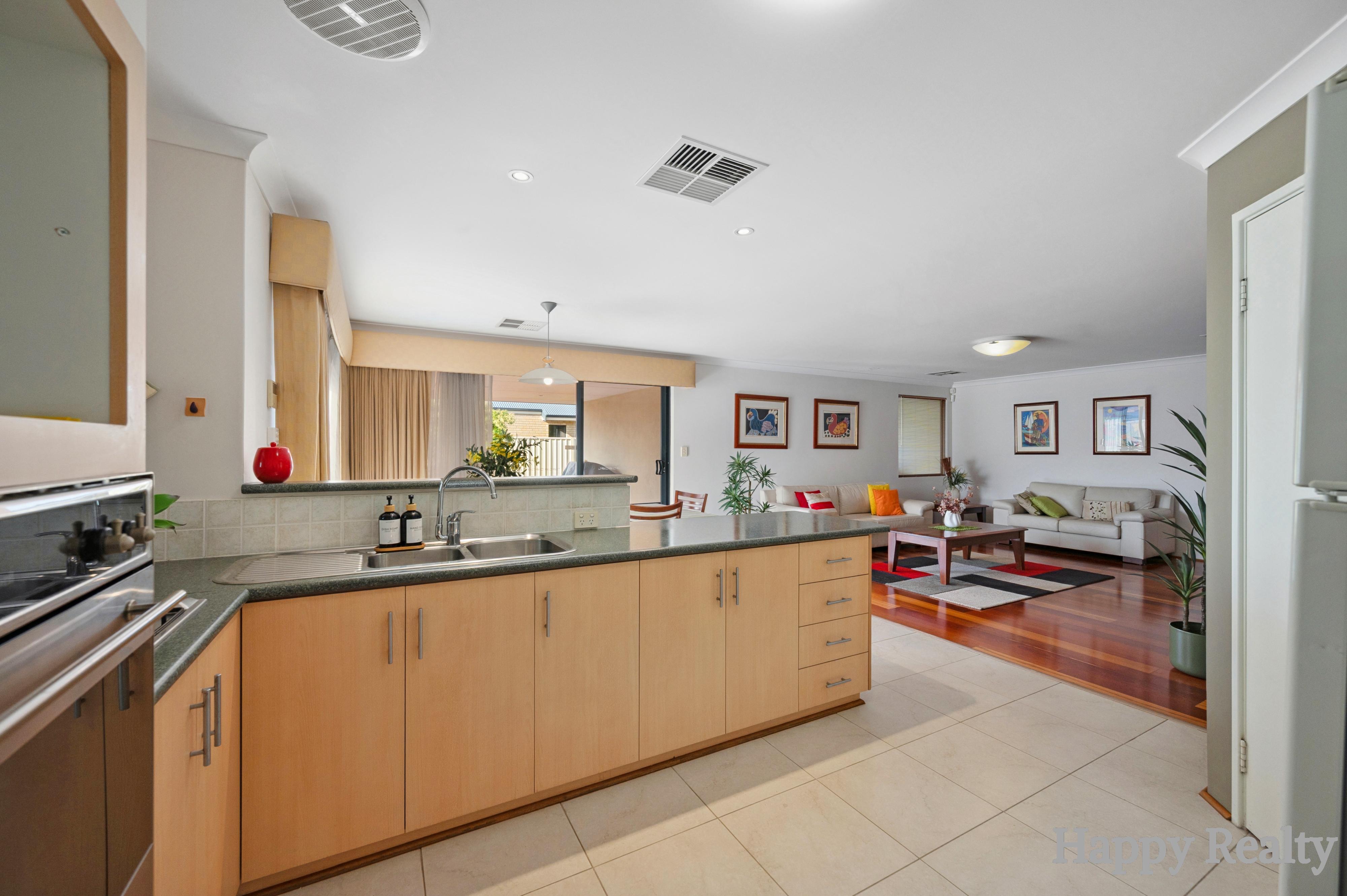 26 Ponderosa Loop, Canning Vale, WA 6155 - Image 10