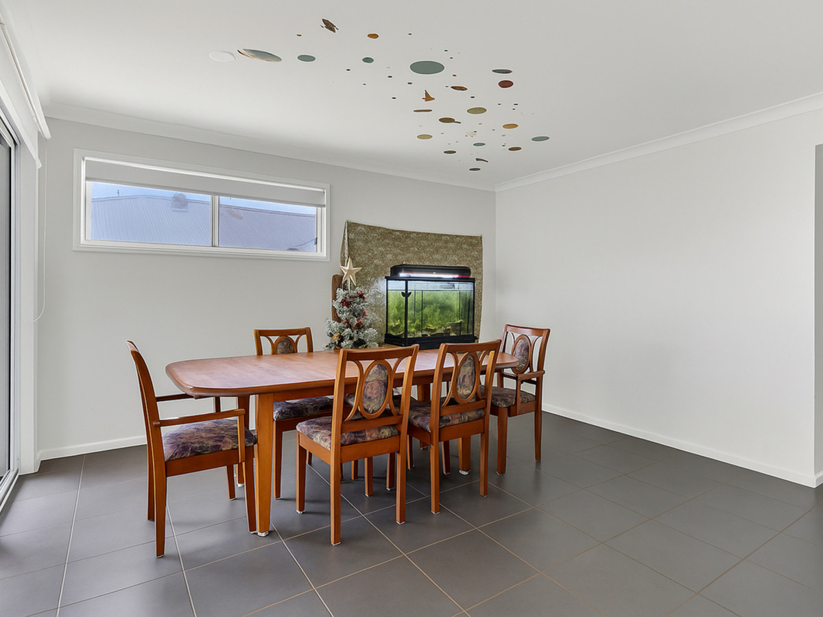 4-bedroom house at 2 Reaside Road, Walloon, QLD 4306, , Queensland