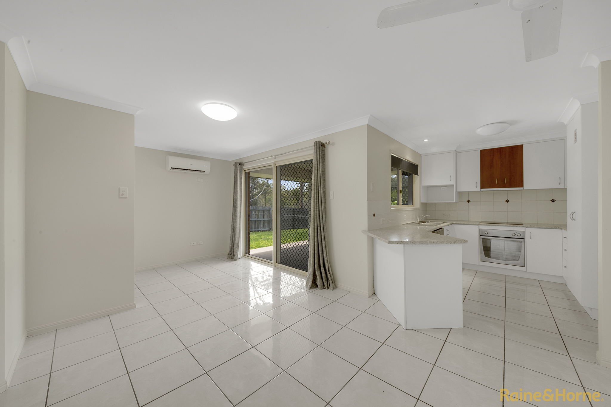3-bedroom unit at 2/20 Reinaerhoff Crescent, Glen Eden, QLD 4680, Gladstone, Queensland