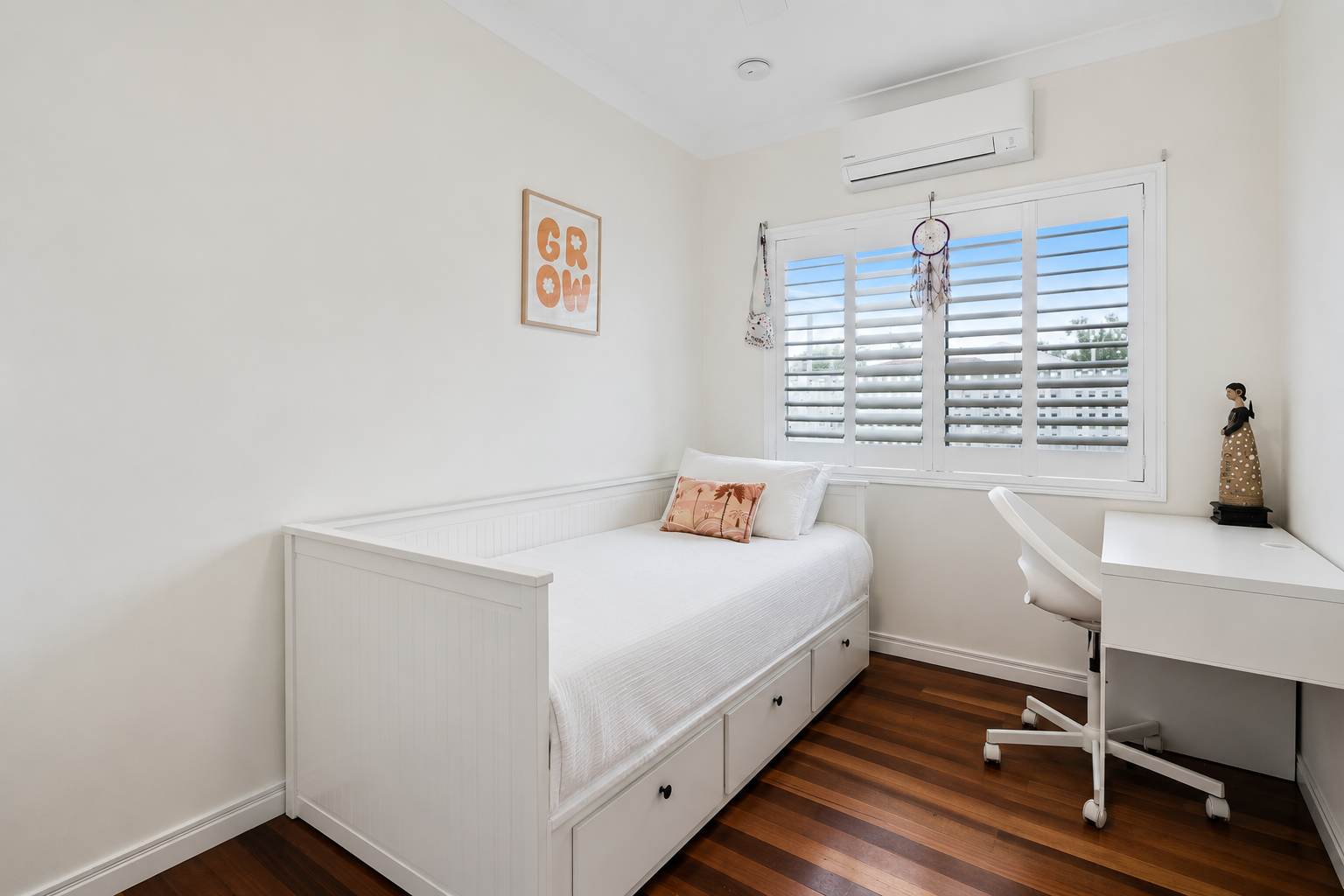 12 Chandos Street, Wynnum West, QLD 4178 - Image 9