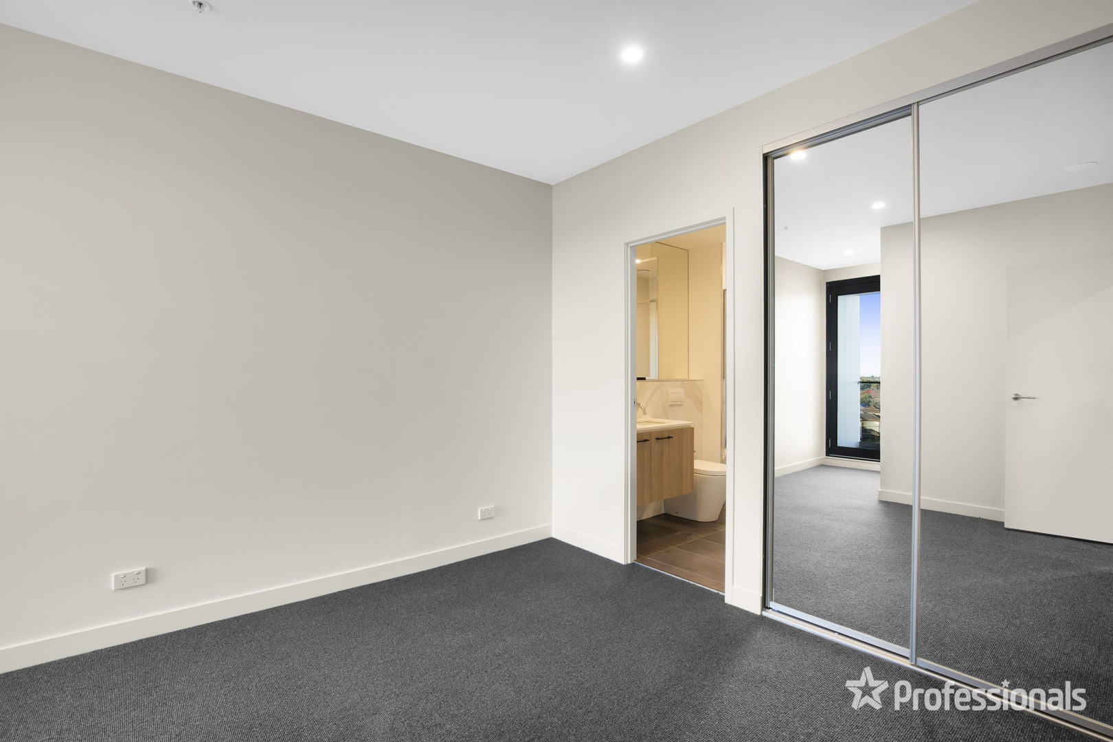 302/11 Bent Street, Bentleigh, VIC 3204 - Image 3