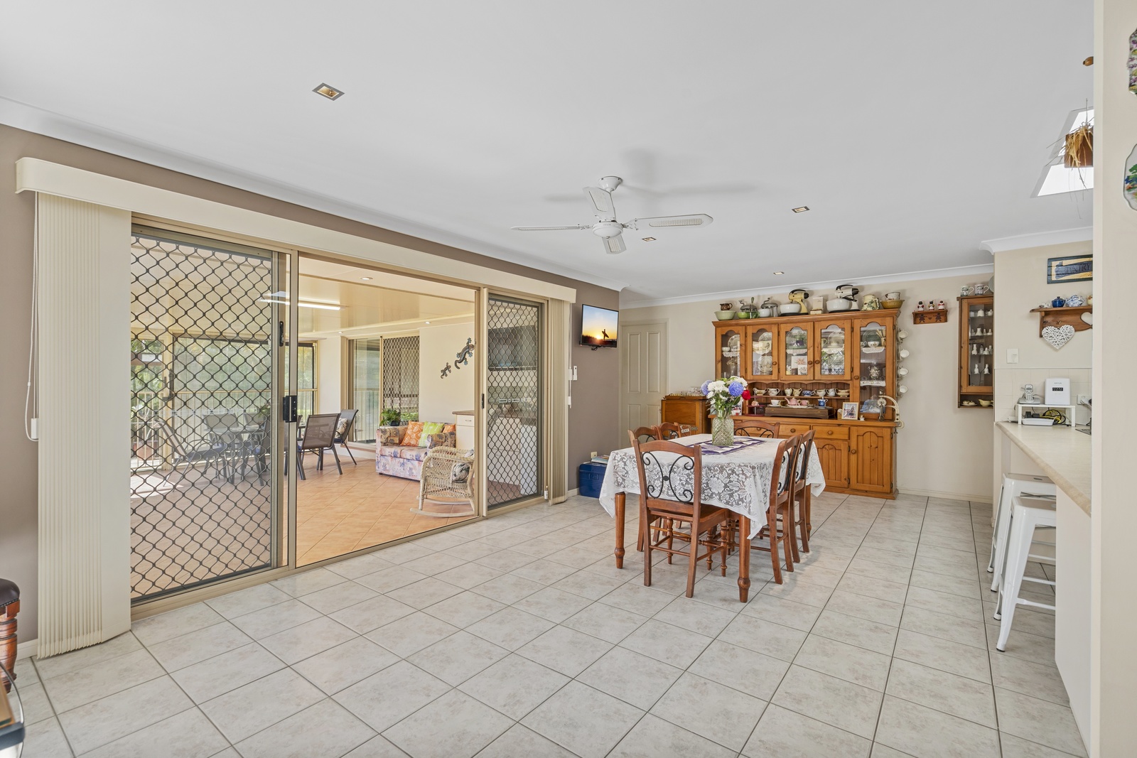 5 OAK HILL CRESCENT, Parkwood QLD 4214 - Image 9