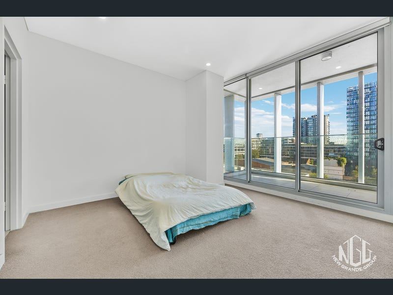 Gadigal Avenue, Zetland, Nsw, 2017 - Image 6