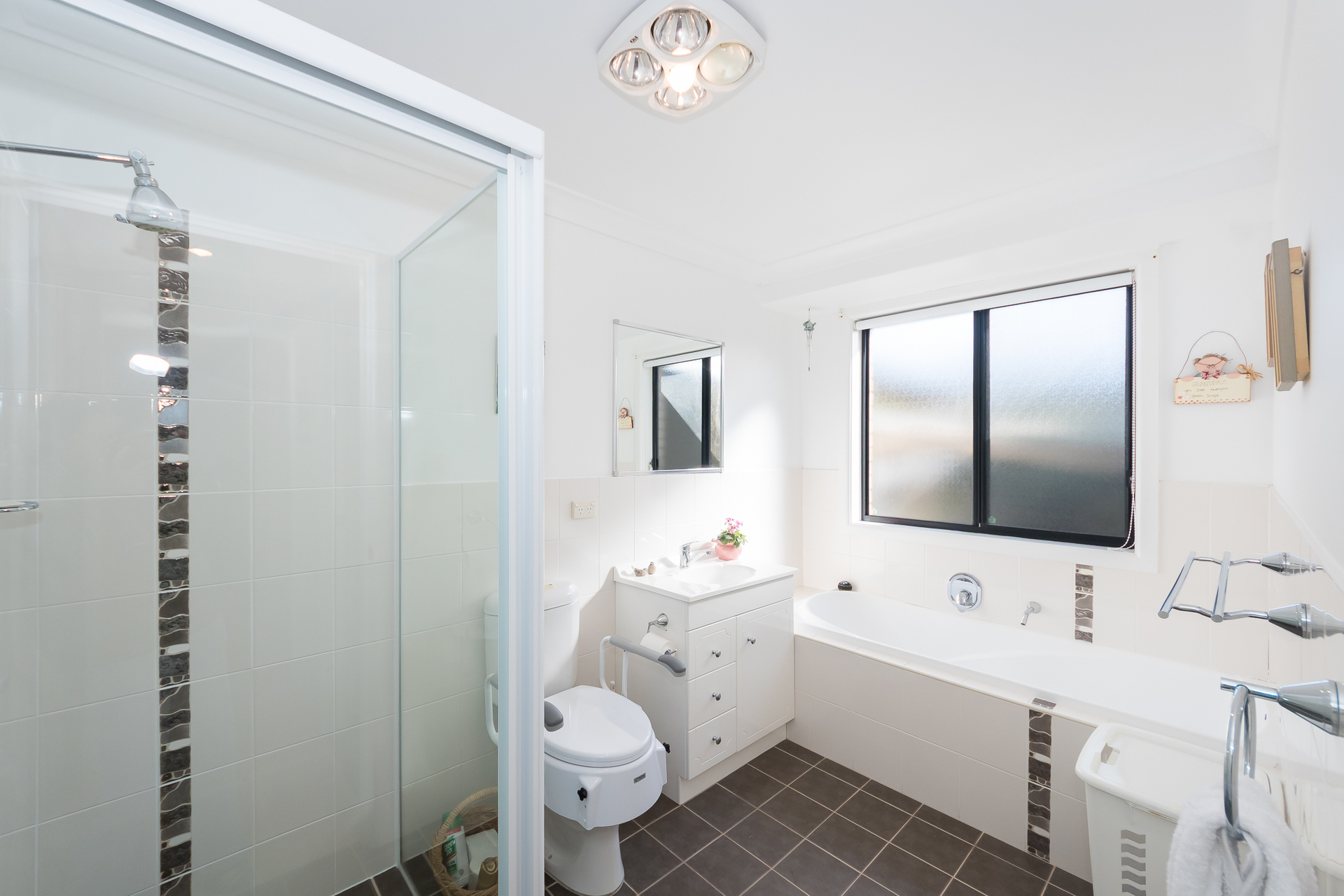 3-bedroom unit at 16 Electra Parade, Harrington NSW 2427, Mid-Coast, New South Wales