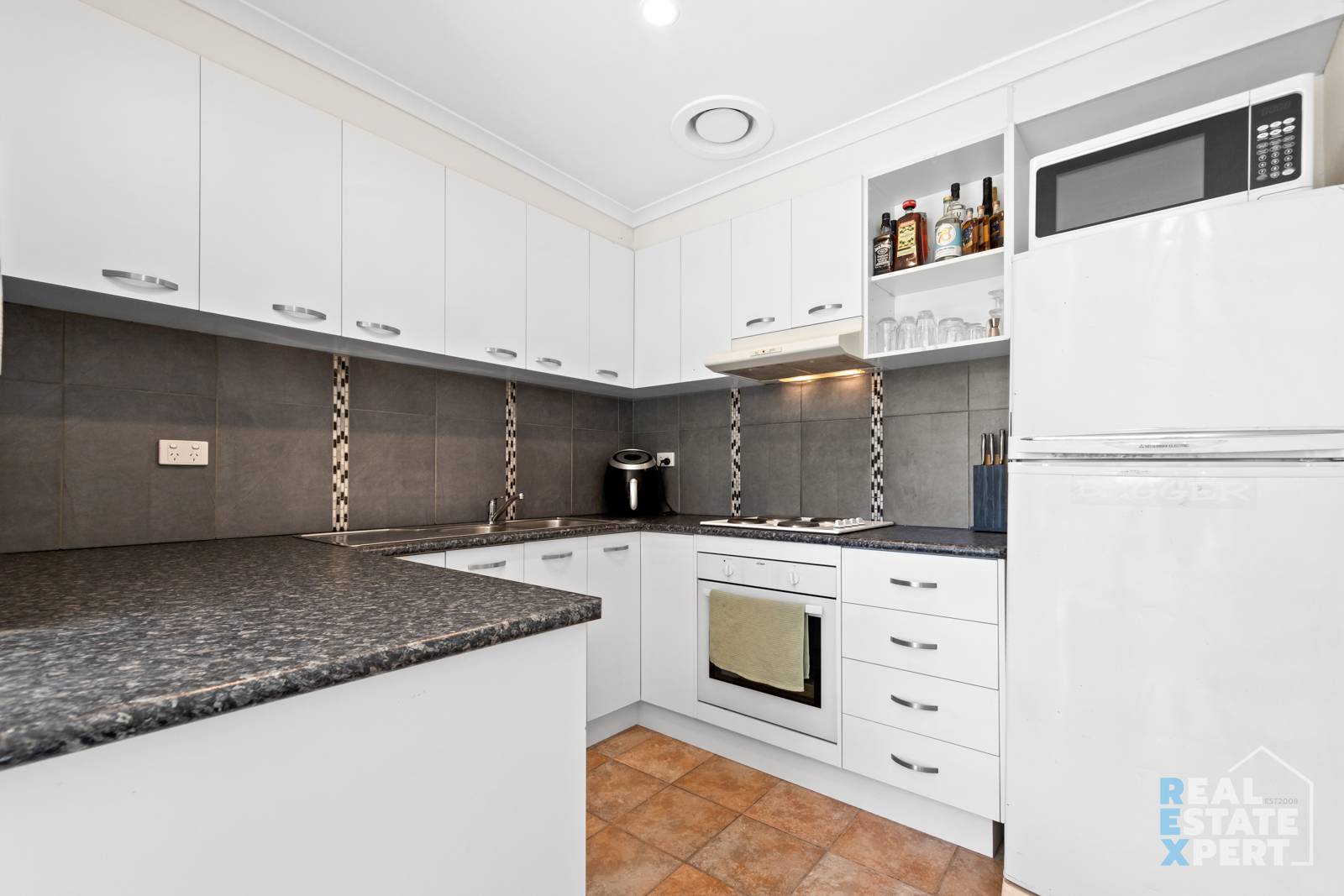 2-bedroom unit at 12 62-64 HAMILTON ROAD, BAYSWATER NORTH VIC 3153, Maroondah, Victoria