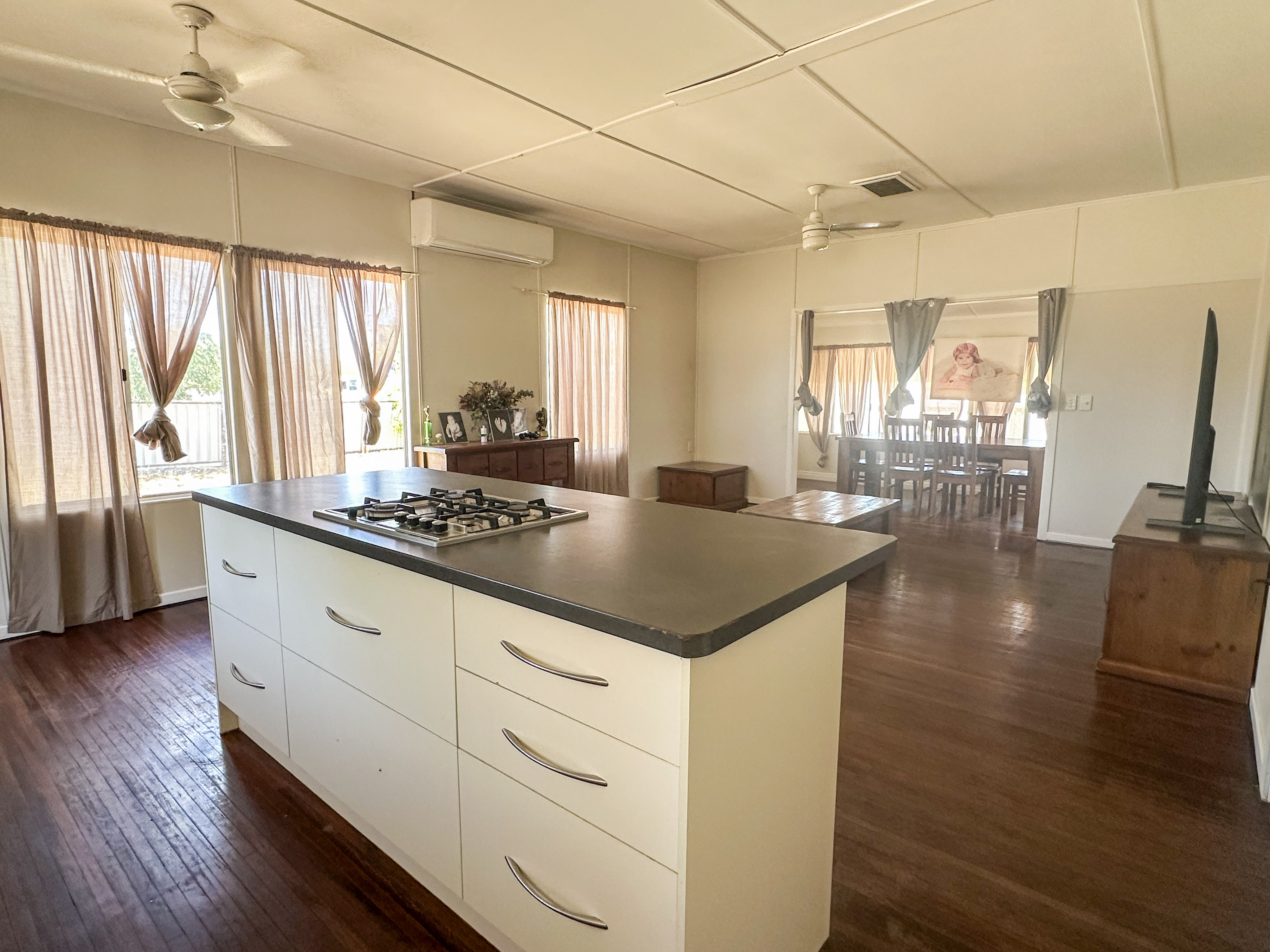 27 Mcilwraith Street, Cloncurry, QLD 4824 - Image 1