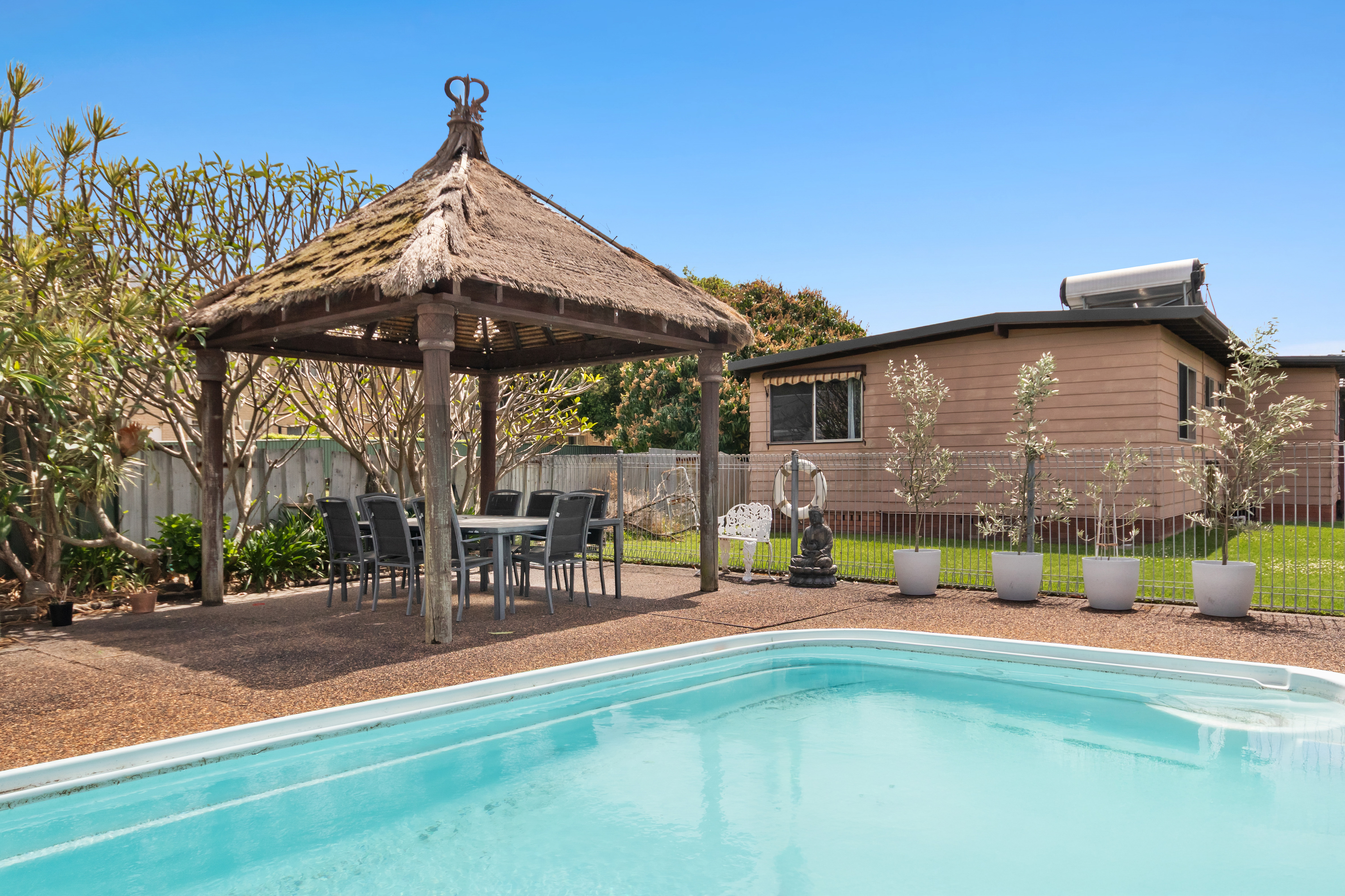 5-bedroom house at 10 Cumberland Street, Teralba, NSW 2284, , New South Wales