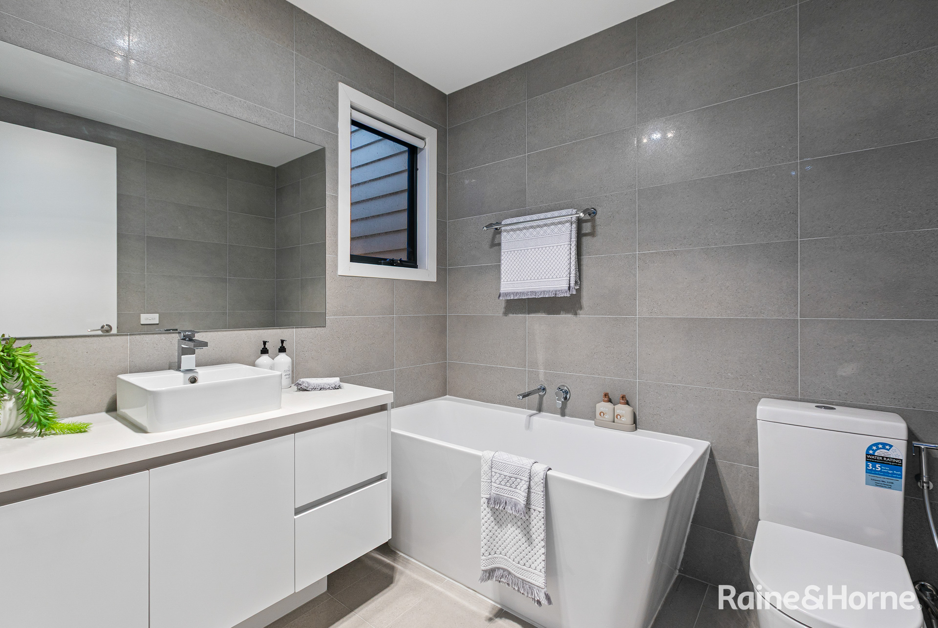 3-bedroom house at 29 Hansen Street, Altona North, VIC 3025, Hobsons Bay, Victoria