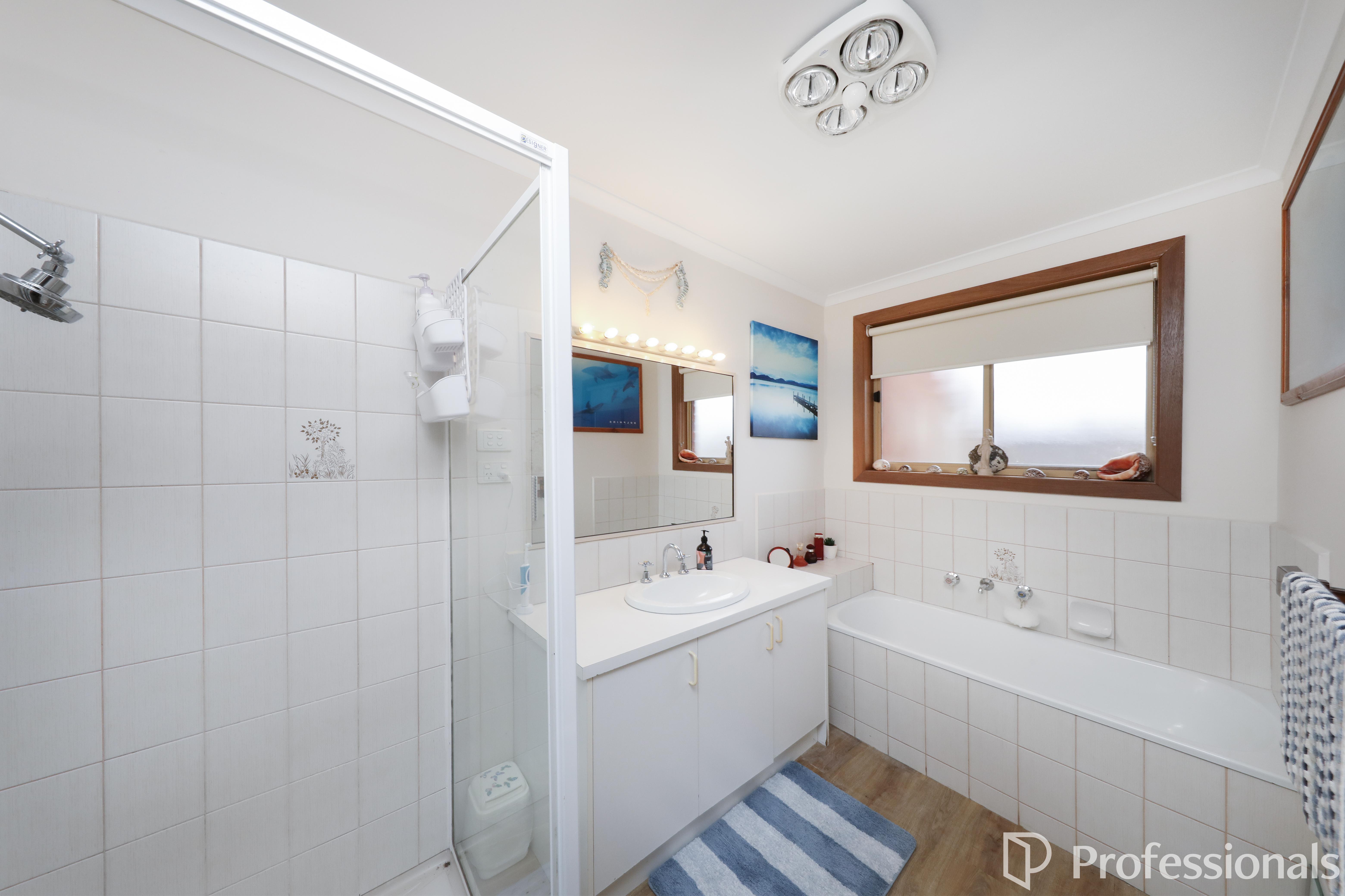 4 69-71 BARRIES ROAD, MELTON VIC 3337 - Image 6