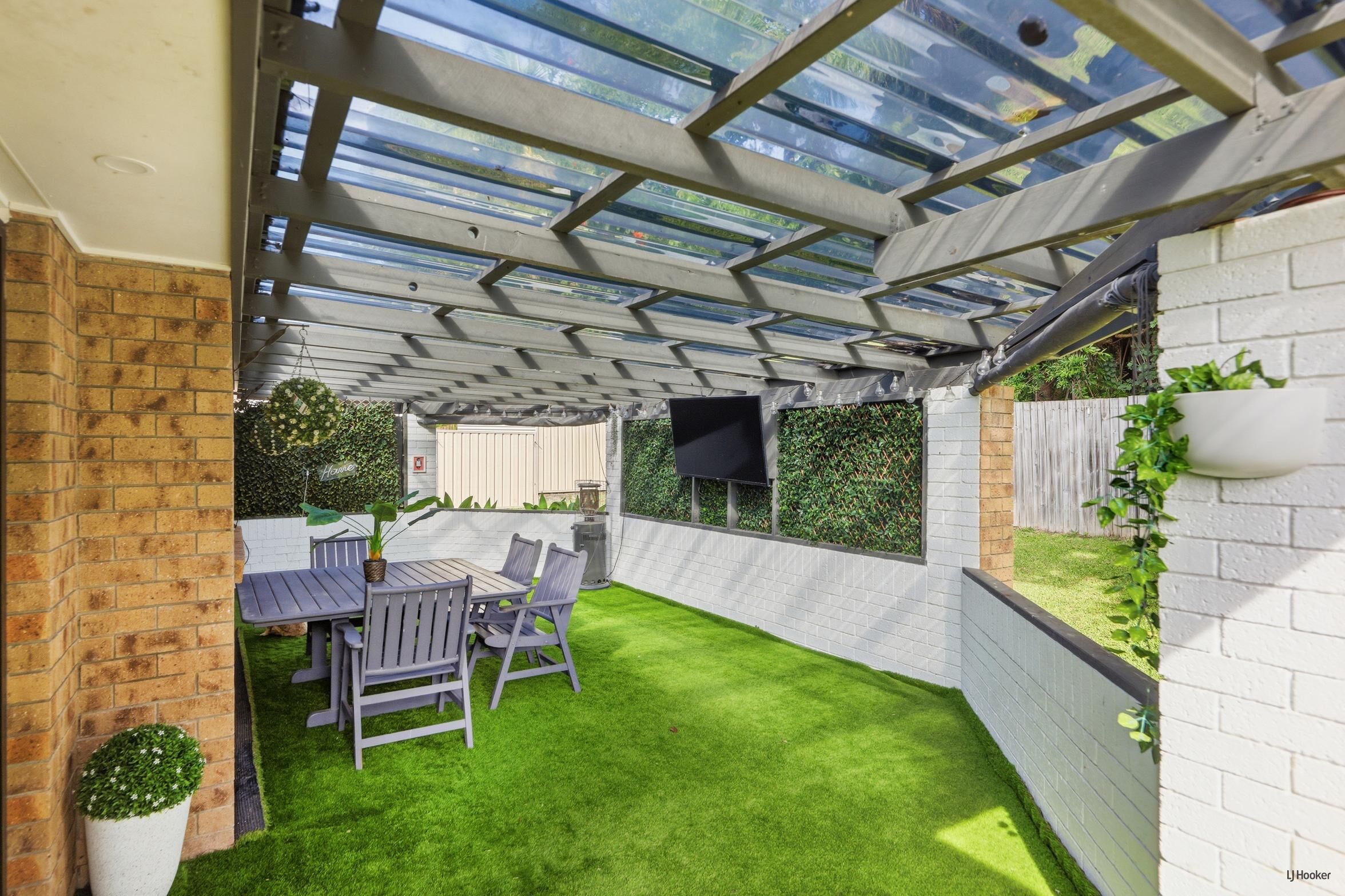 3-bedroom house at 31 Clives Circuit, Currumbin Waters, QLD 4223, Gold Coast, Queensland