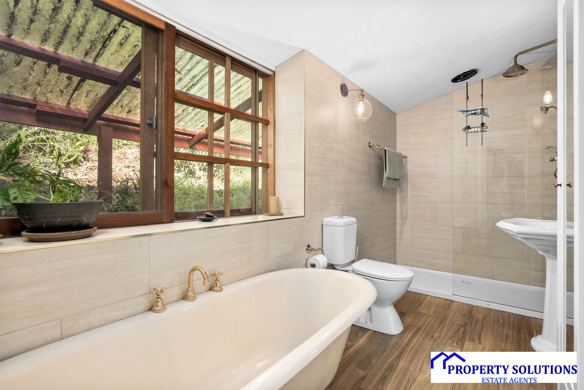 3-bedroom house at 3 Hillcrest Court, Cockatoo, VIC 3781, Cardinia, Victoria