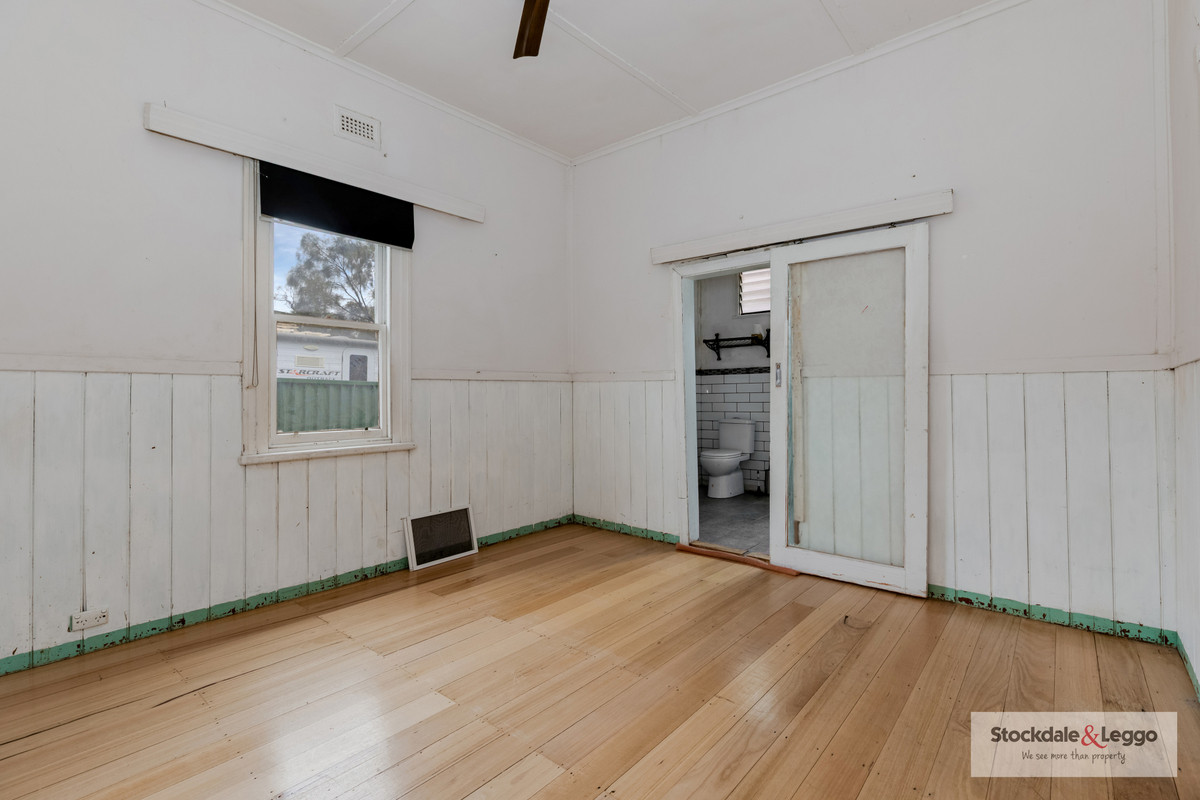 4-bedroom house at 8 Barrell Street, Eaglehawk, VIC 3556, Greater Bendigo, Victoria