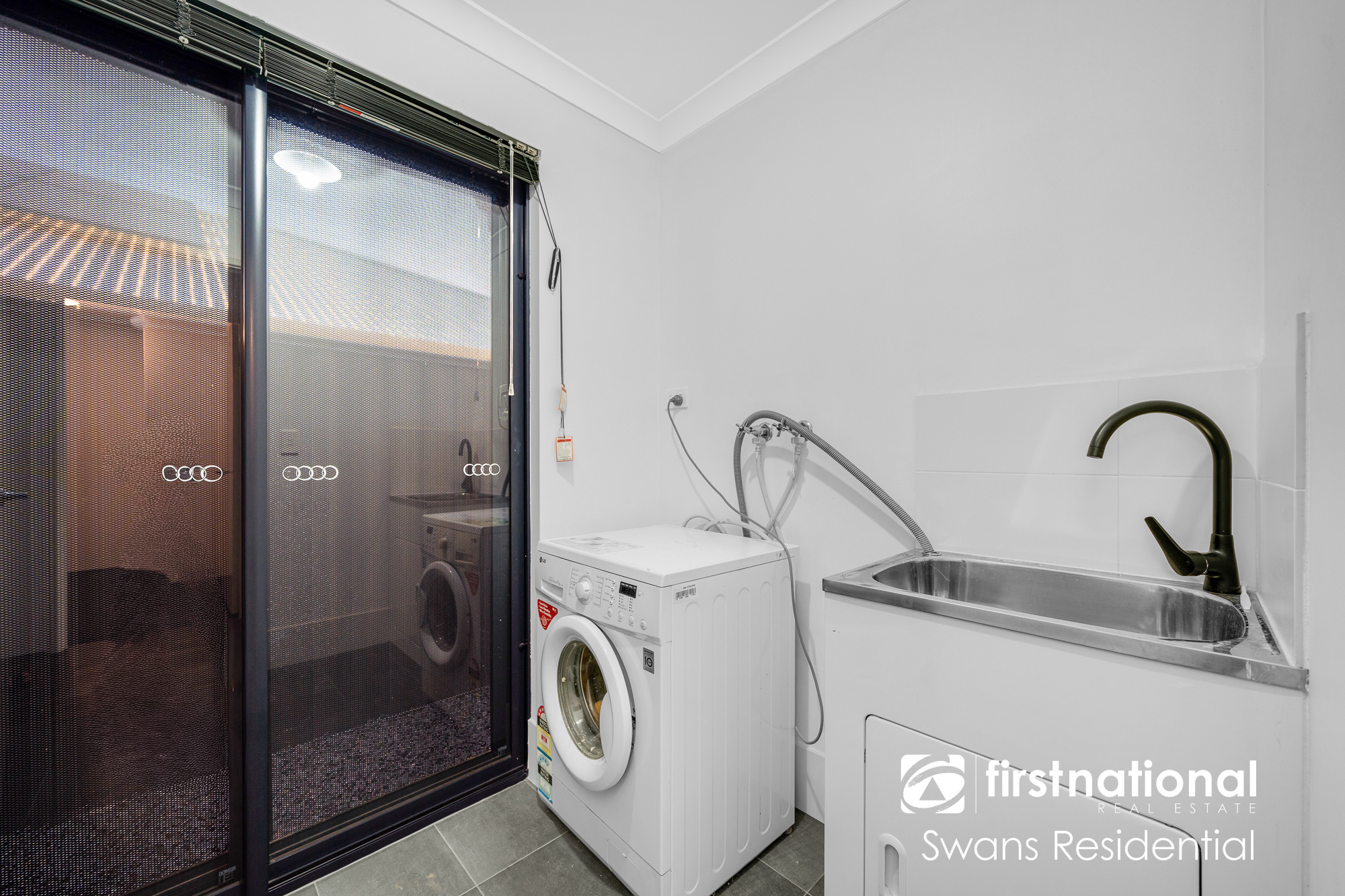 12 Lockwood Way, Aveley, WA 6069 - Image 10