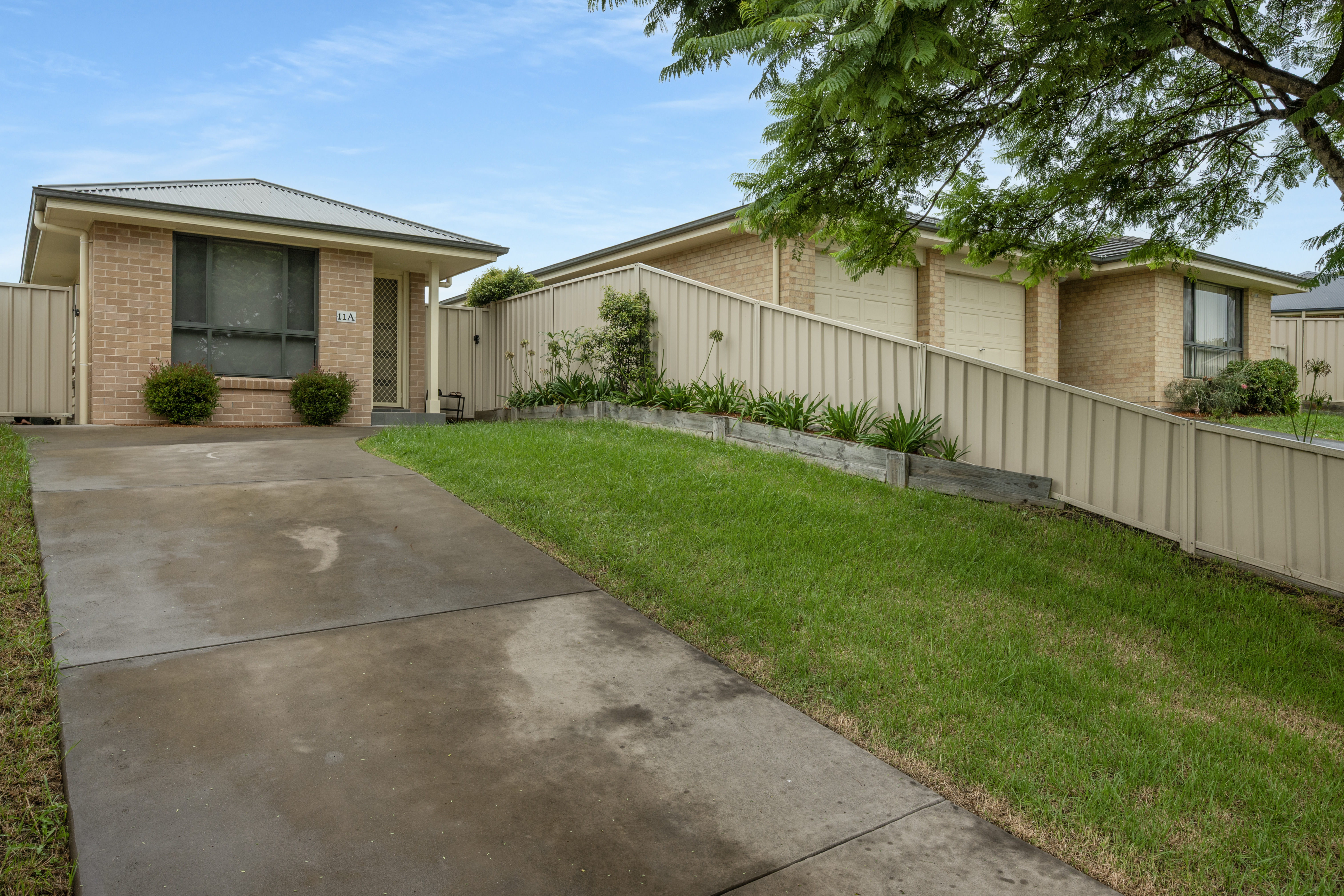 6-bedroom house at 11 Narwee Link, Nowra, Nsw, 2541, Shoalhaven, New South Wales