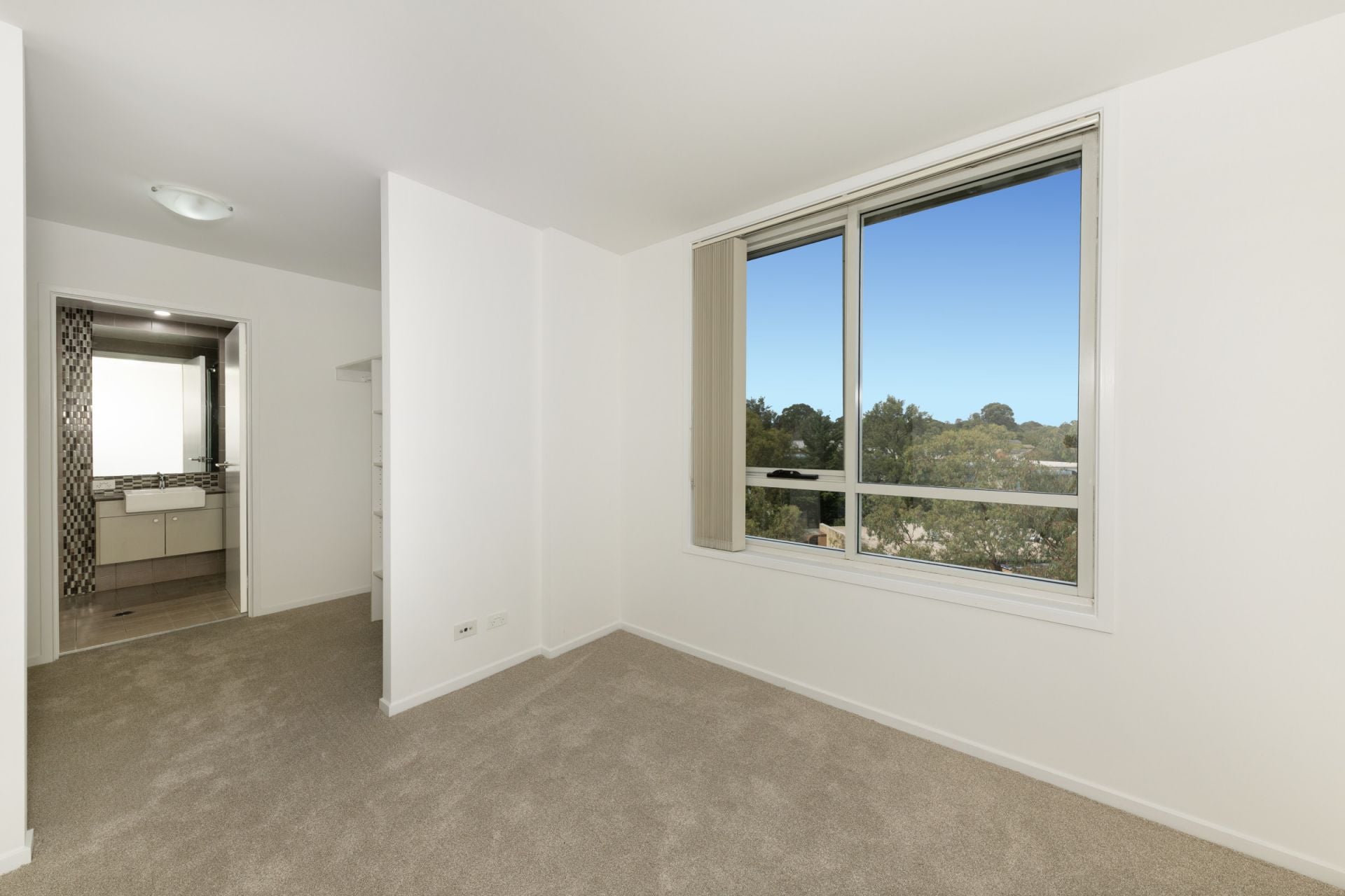 ORACLE 138 64 COLLEGE STREET, BELCONNEN ACT 2617 - Image 10