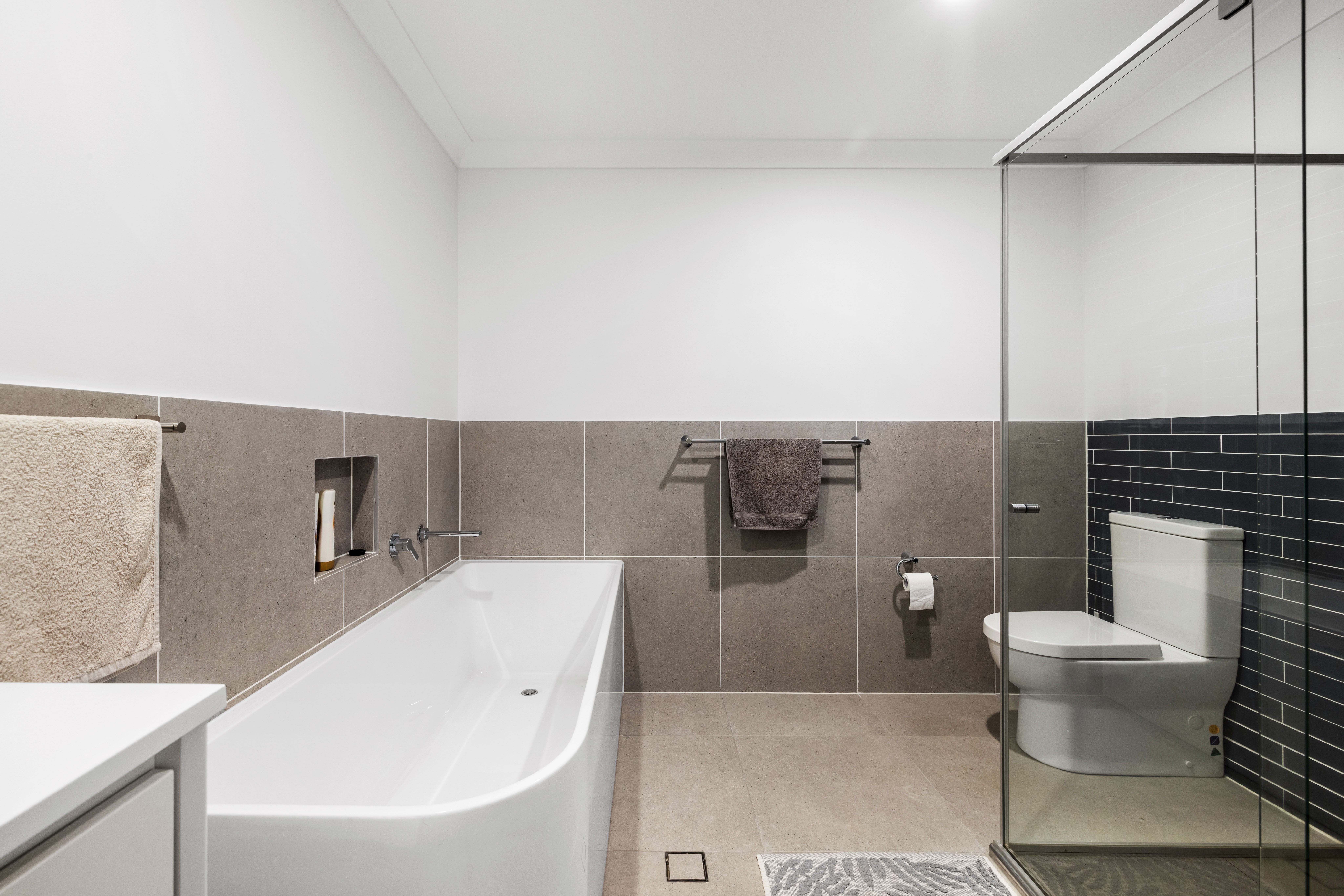 3-bedroom unit at 81/14 Cavill Place, Runcorn, QLD 4113, Brisbane, Queensland