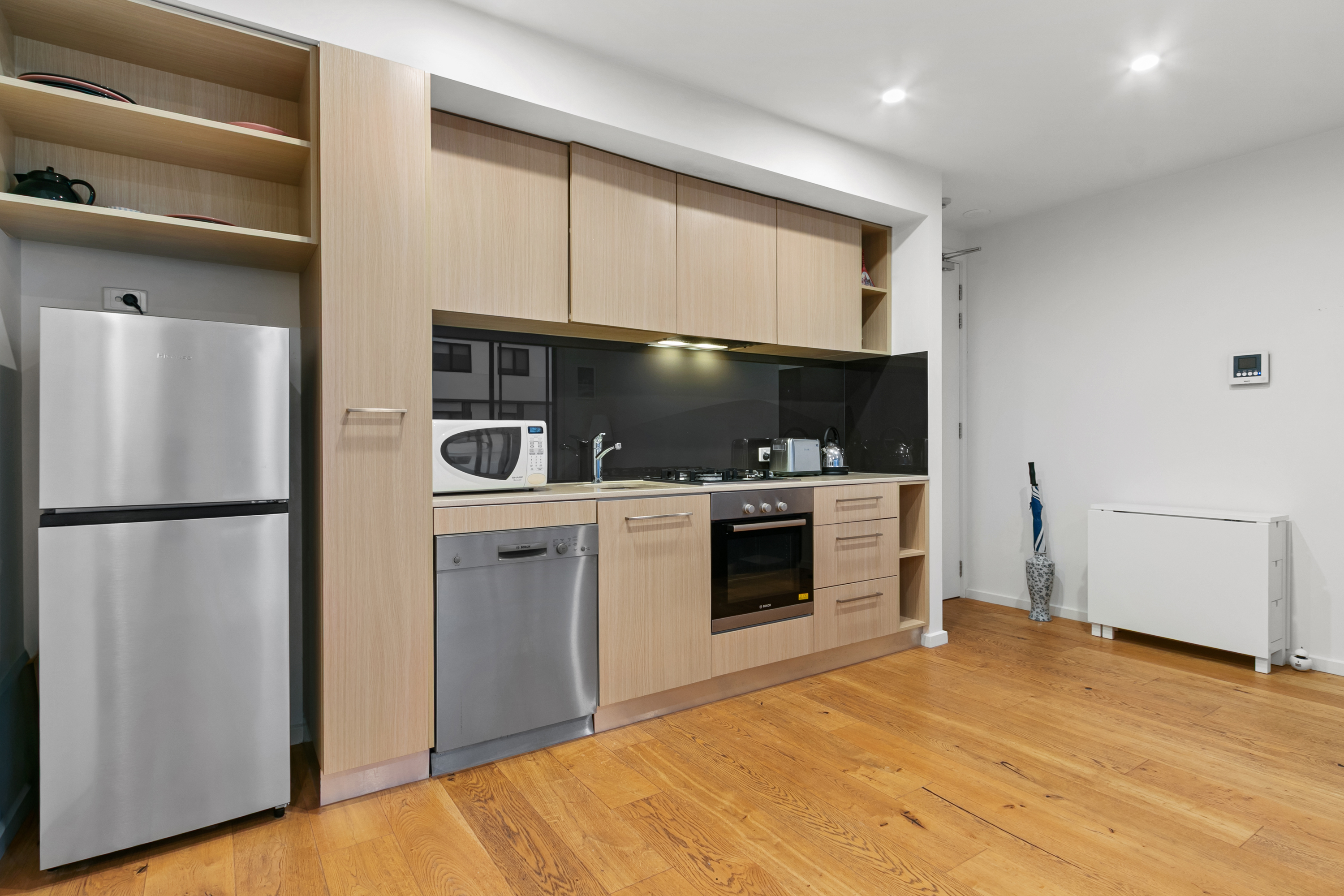 2-bedroom unit at 406/9 Chesterville Road, Cheltenham, VIC 3192, Kingston (Vic.), Victoria