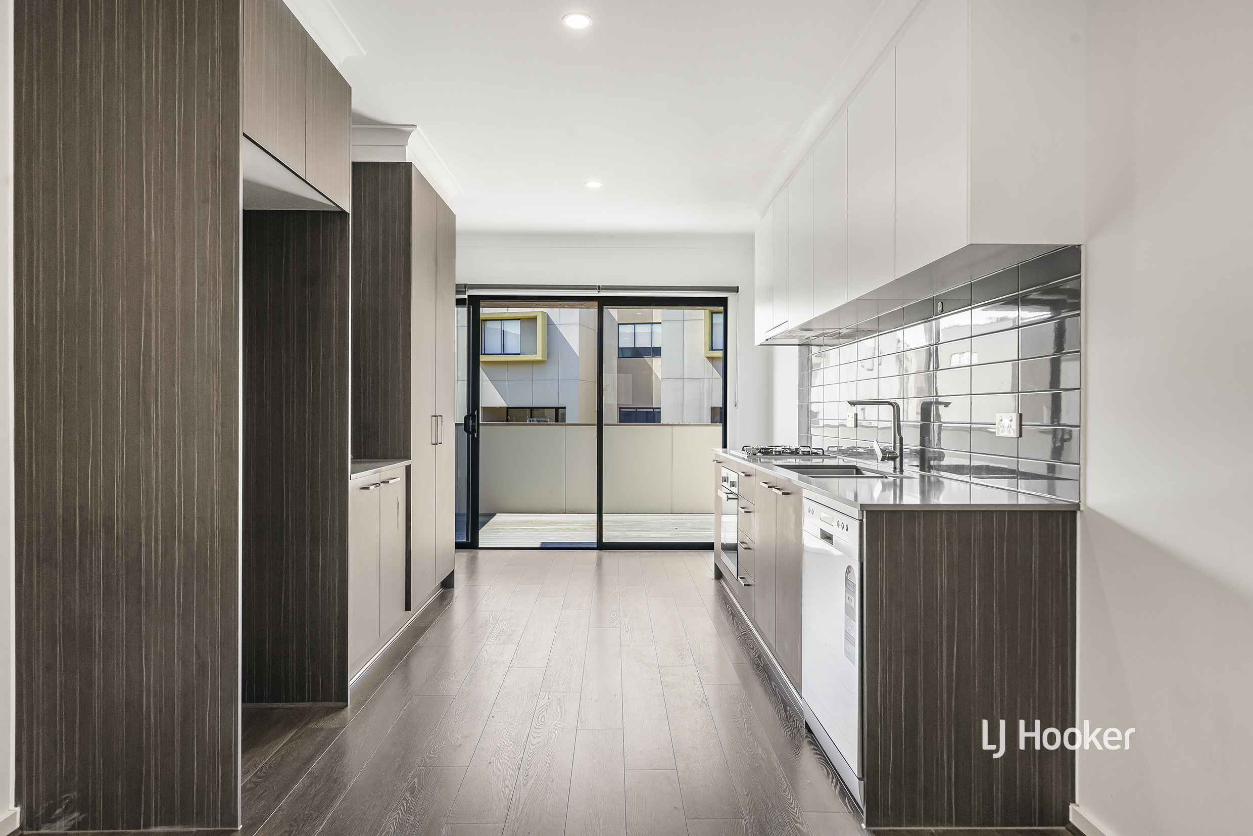 2-bedroom unit at 68/27 Turva Avenue, Tarneit, VIC 3029, Wyndham, Victoria