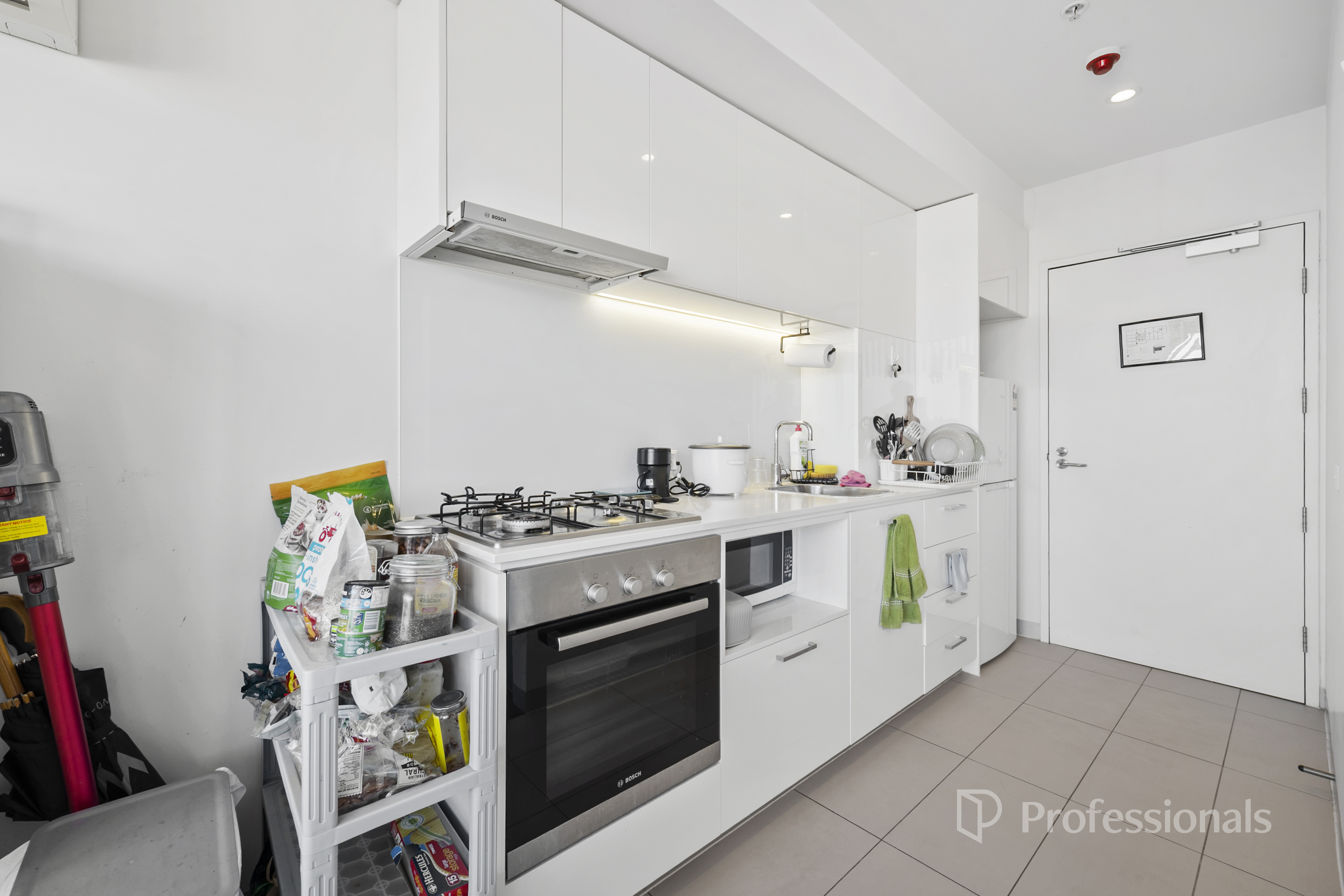 1802/6 Leicester Street, Carlton, Vic, 3053 - Image 5
