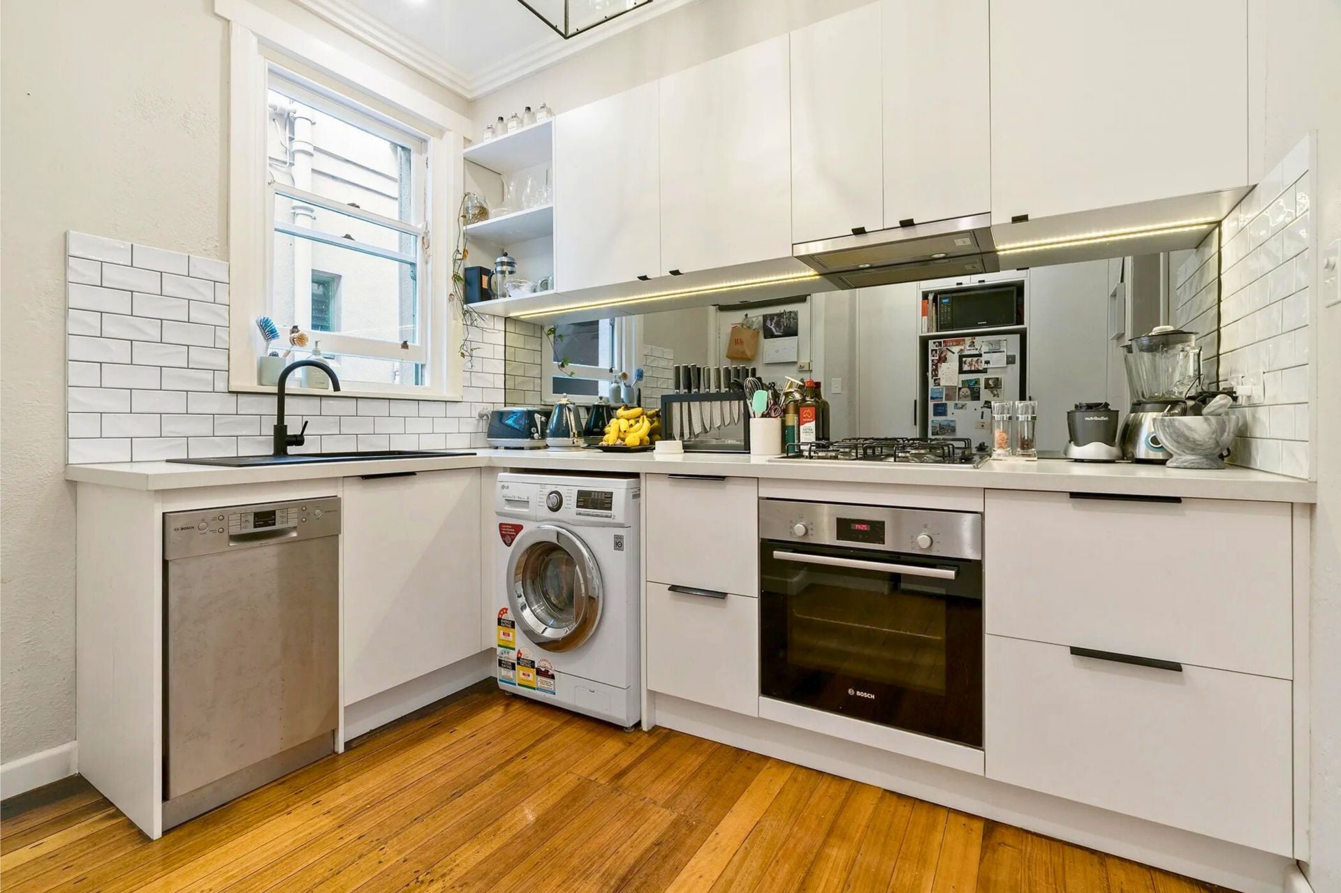 1-bedroom unit at 2 K7 HIGH STREET, WINDSOR VIC 3181, Stonnington, Victoria