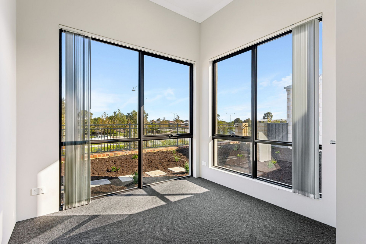 4-bedroom house at 40 Jewel Way, Banksia Grove, Wa, 6031, Wanneroo, Western Australia