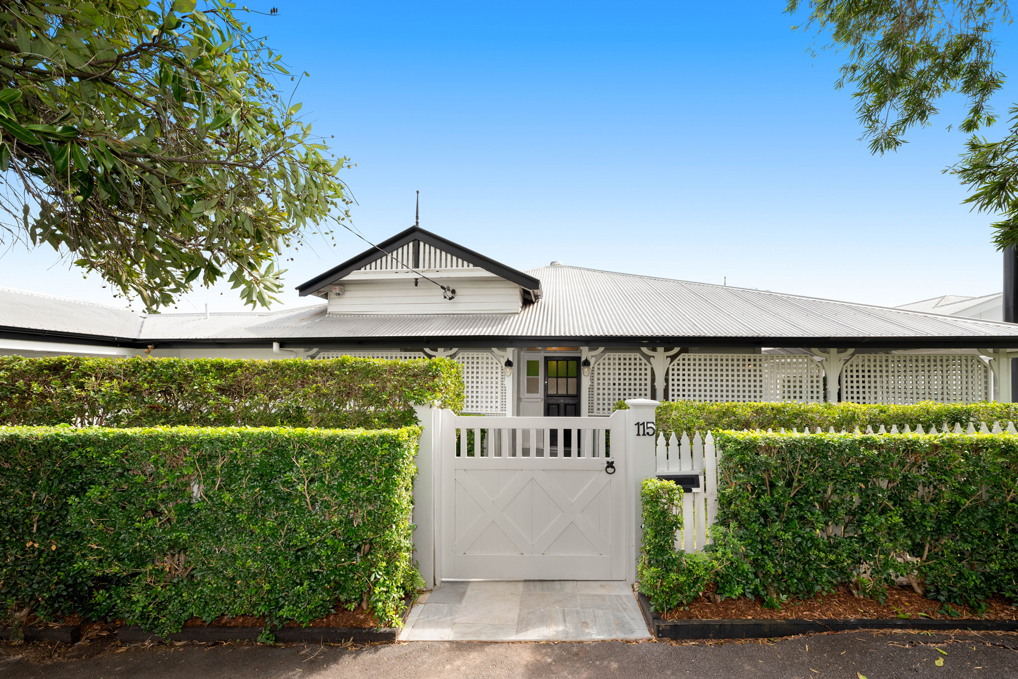 115 ROCKBOURNE TERRACE, Paddington QLD 4064 - Image 2