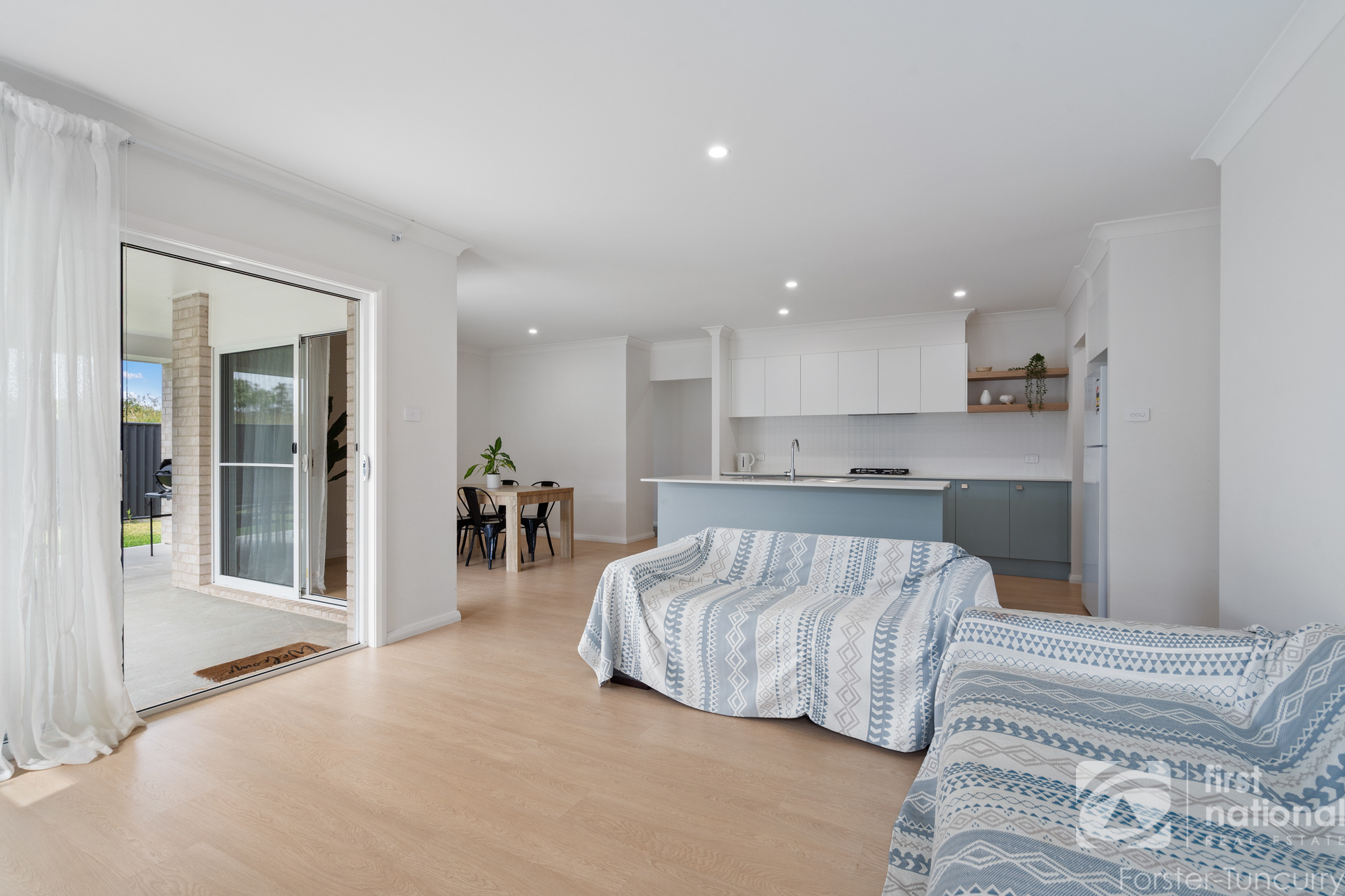 87 Kentia Drive, Forster, NSW 2428 - Image 2