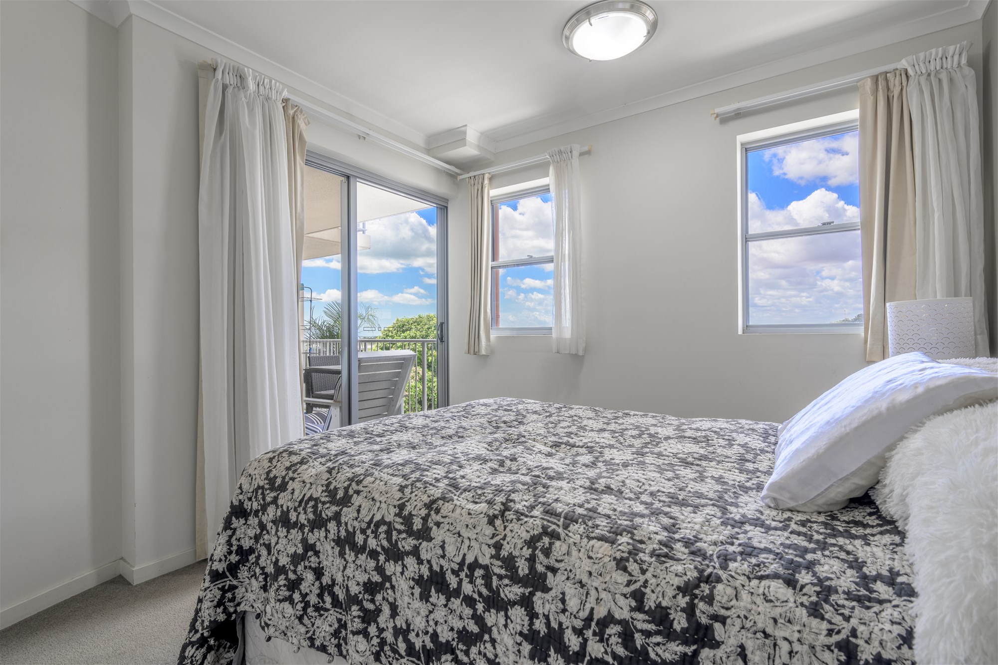 213-214/66-68 Oaka Lane, Gladstone Central, Qld, 4680 - Image 3