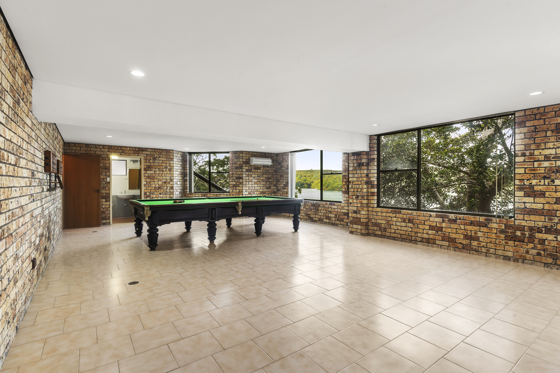 4-bedroom house at 539 WILLARONG ROAD, Caringbah South NSW 2229, Sutherland, New South Wales