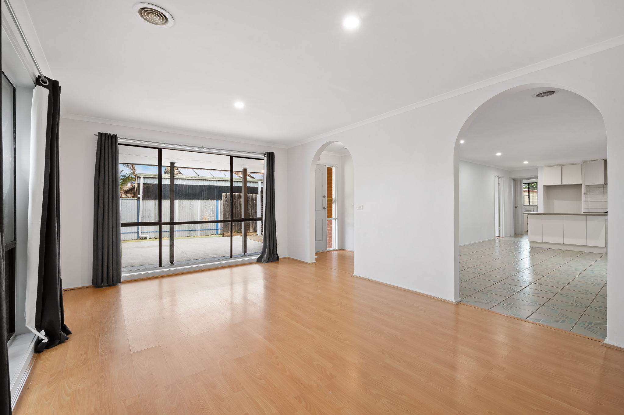 5 Bellevue Court, Mill Park, VIC 3082 - Image 2