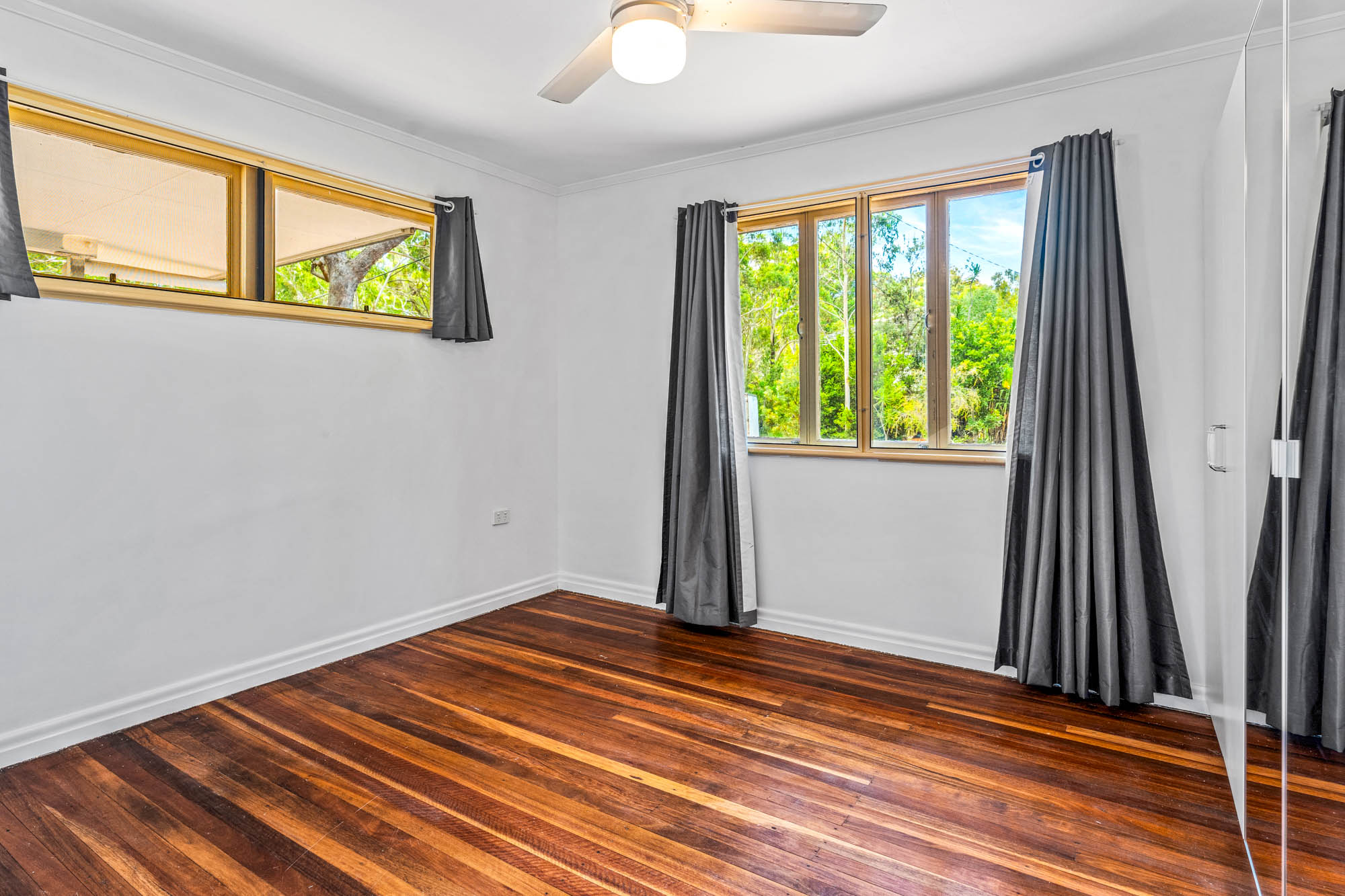 6 GLENFIELD AVENUE, Russell Island QLD 4184 - Image 8