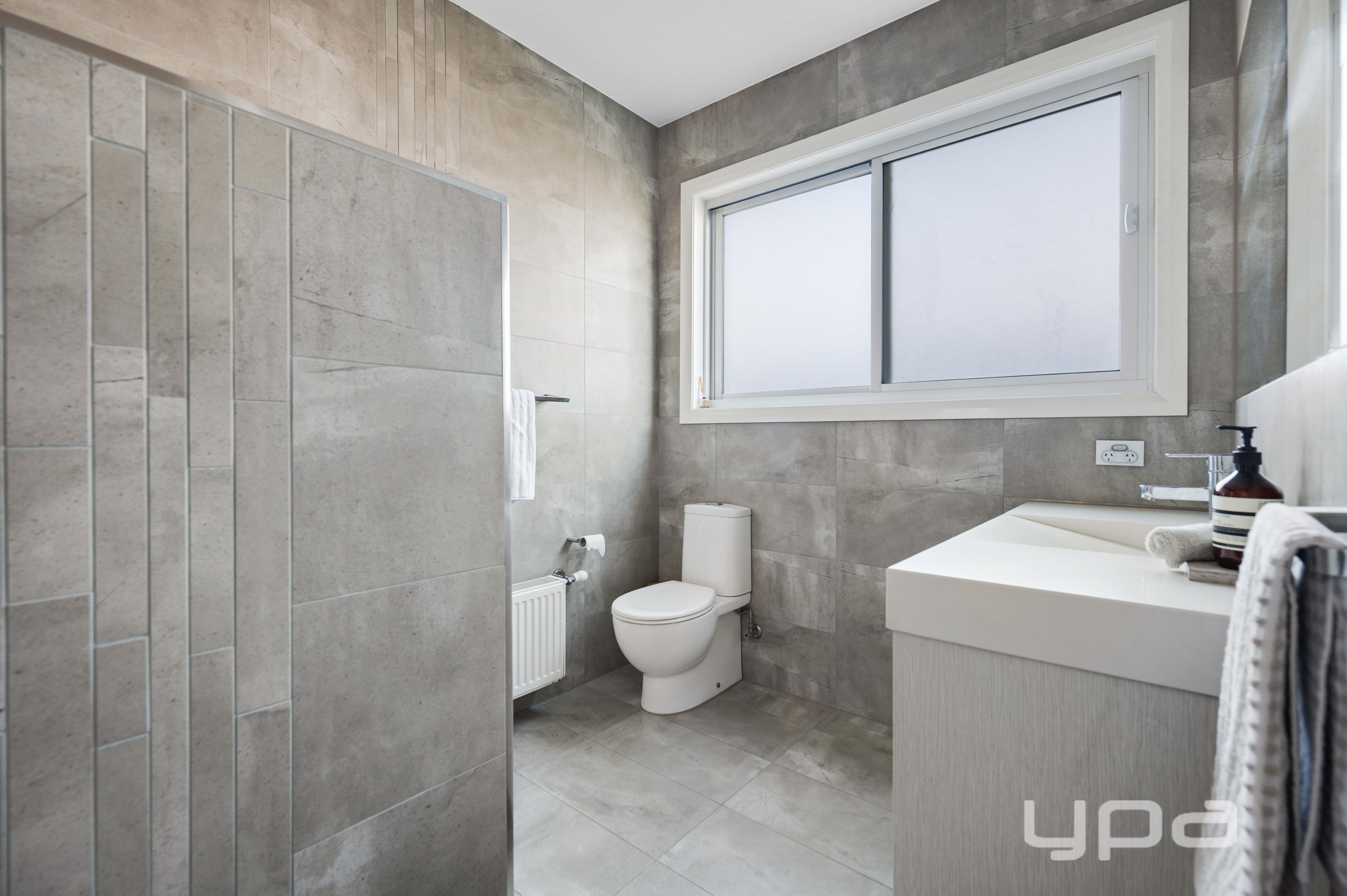 5-bedroom house at 7 Elphinstone Boulevard, Greenvale, VIC 3059, Hume, Victoria