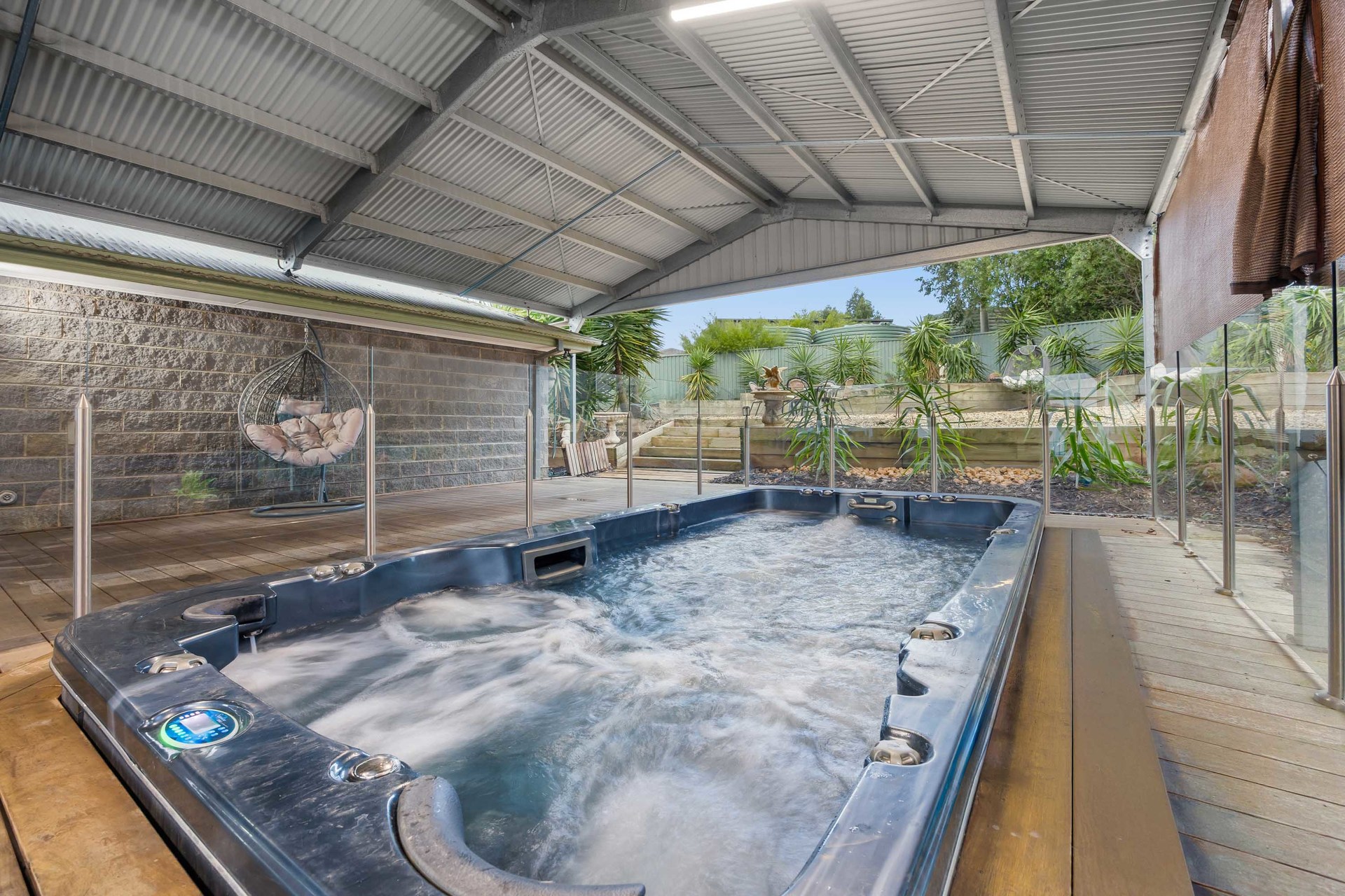 4-bedroom house at 18 MANNA GUM HEIGHTS, Mount Pleasant VIC 3350, Ballarat, Victoria