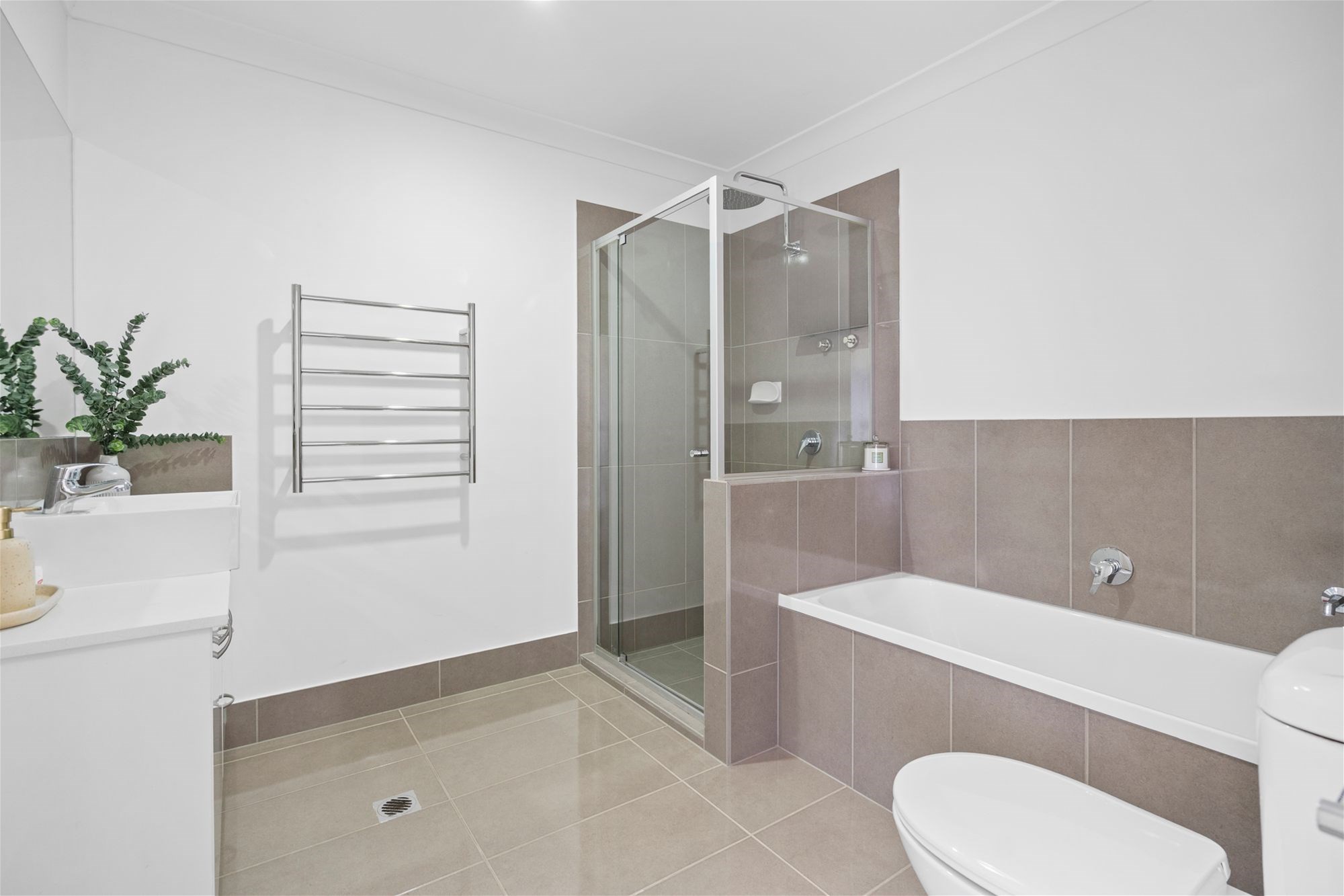 3-bedroom unit at 18/395 Zillmere Road, Zillmere, QLD 4034, Brisbane, Queensland