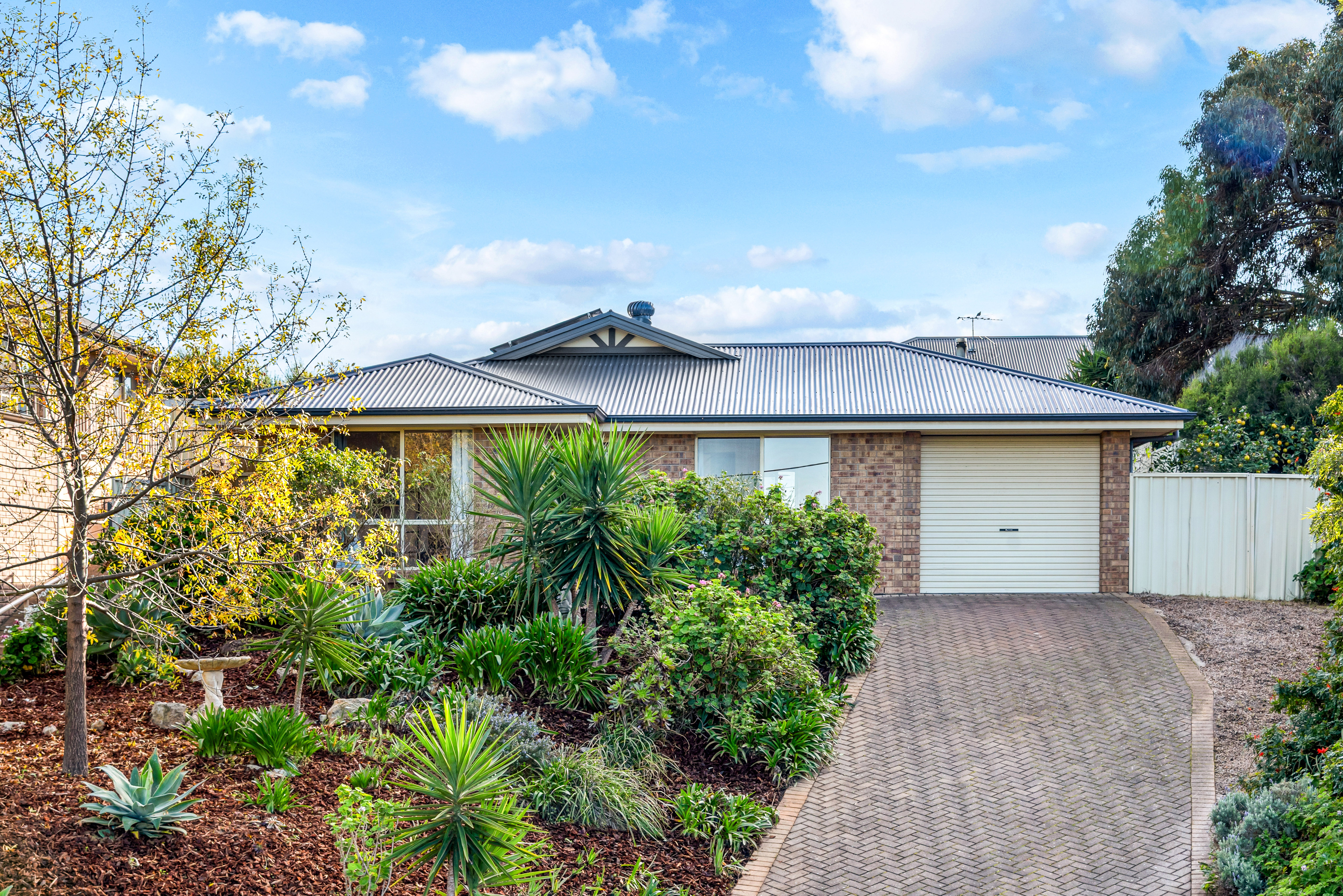 3-bedroom house at 31 Longview Crescent, O'Halloran Hill, SA 5158, Onkaparinga, South Australia