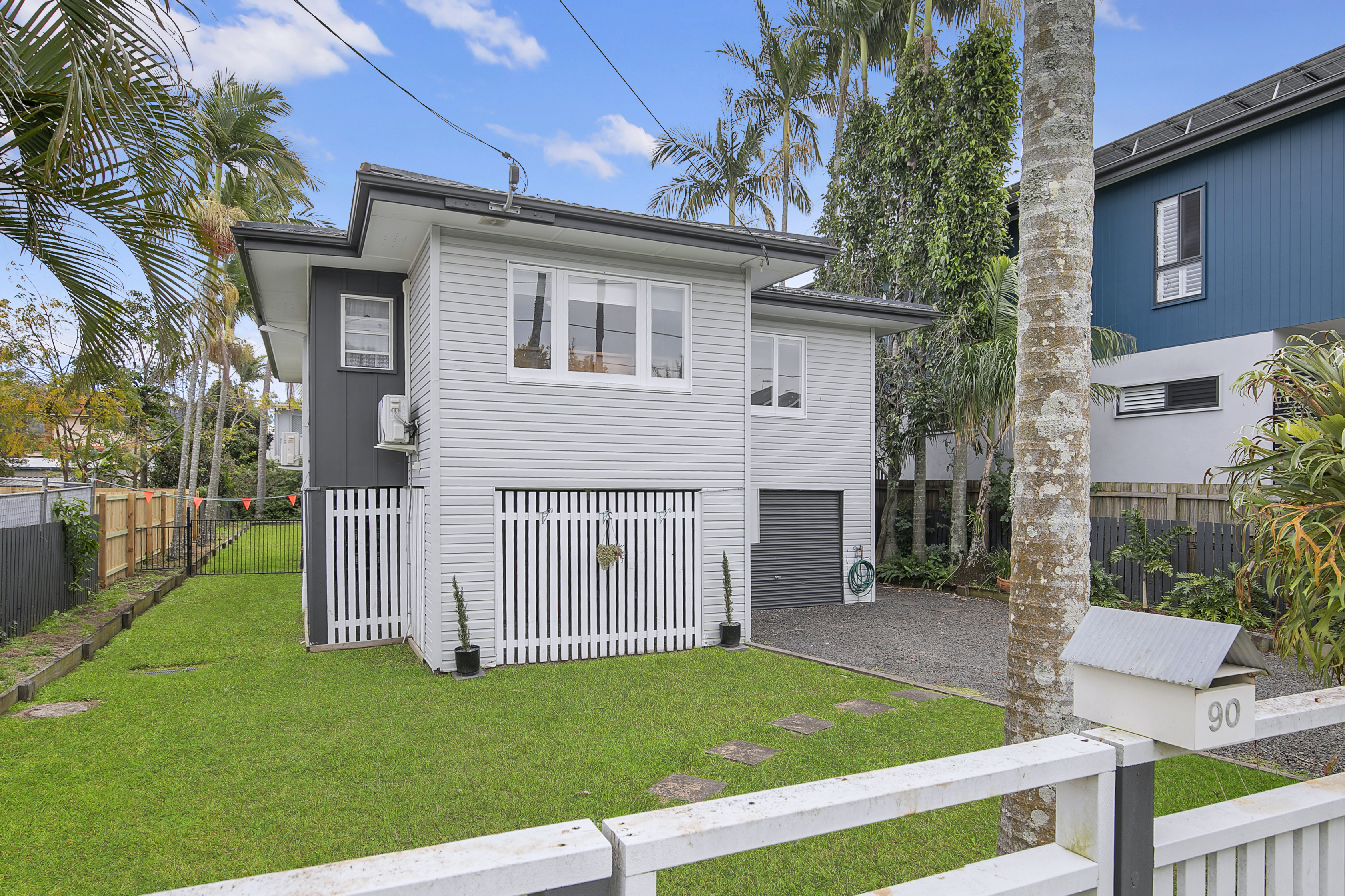 90 Dickenson Street, Carina, QLD 4152 - Image 1