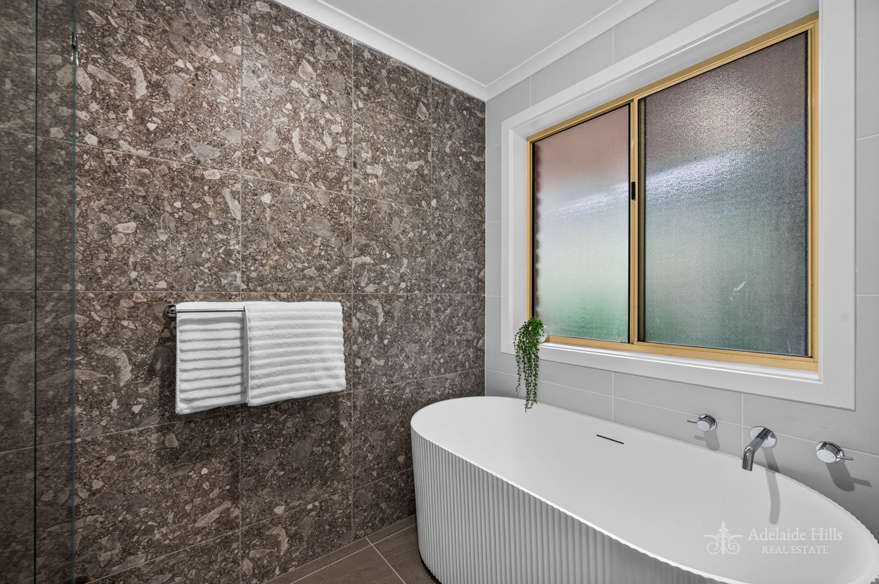 4-bedroom house at 4 Pollitt Court, Littlehampton, SA 5250, Mount Barker, South Australia