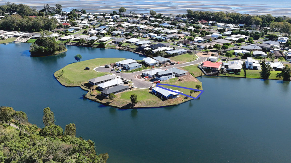 8 Ernest Close, Toogoom, Qld, 4655 - Image 1