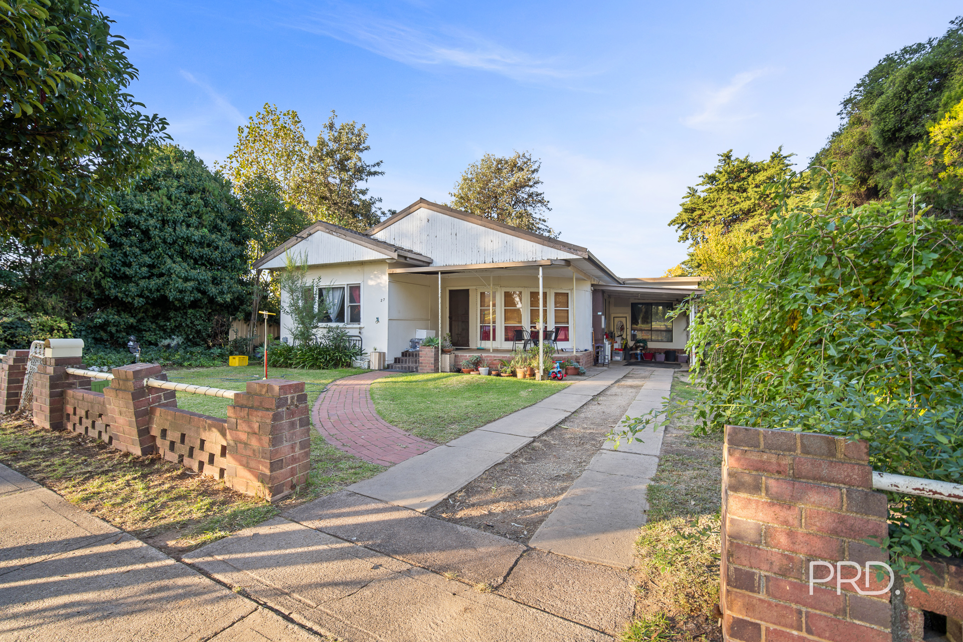 3-bedroom house at 27 The Boulevarde, Kooringal, Nsw, 2650, Wagga Wagga, New South Wales