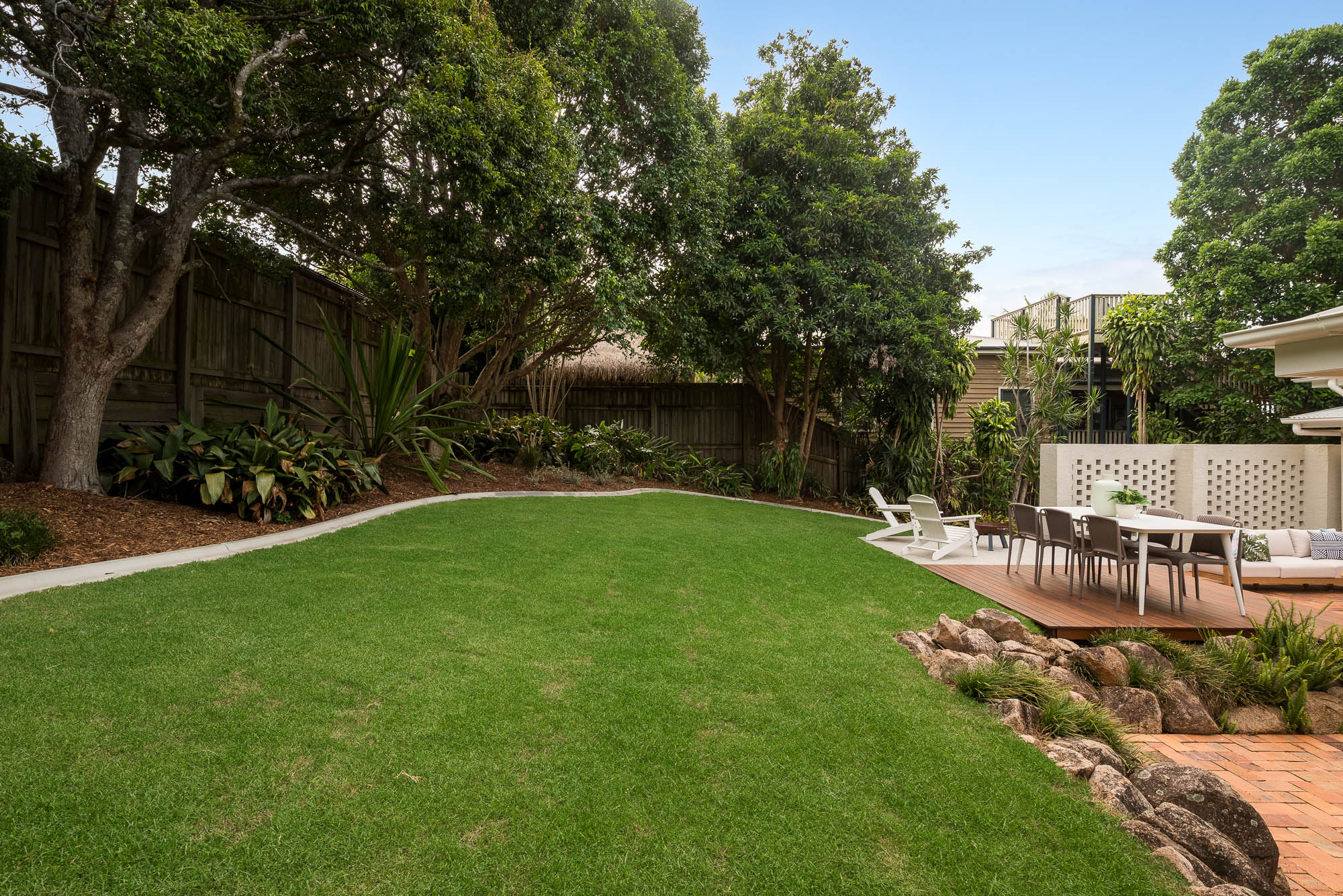 5-bedroom house at 35 Benbow Street, Tarragindi, QLD 4121, Brisbane, Queensland