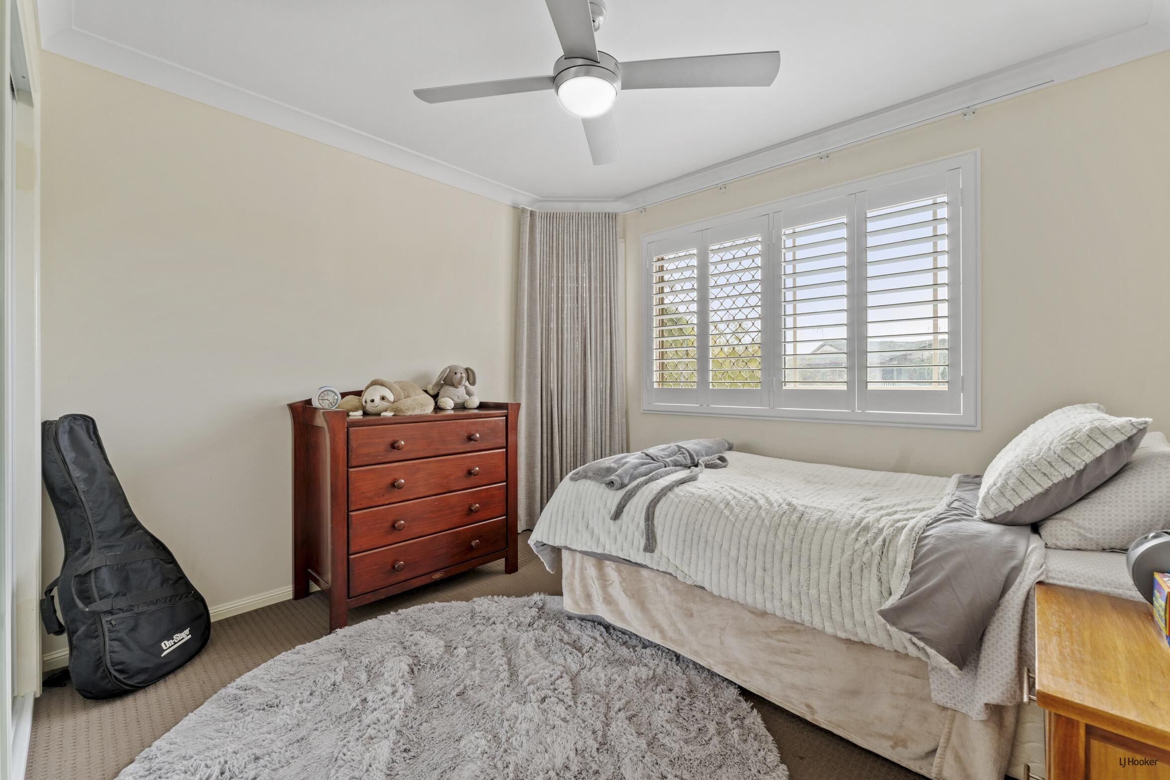 3-bedroom unit at 3/6 Maranta Street, Elanora, QLD 4221, Gold Coast, Queensland