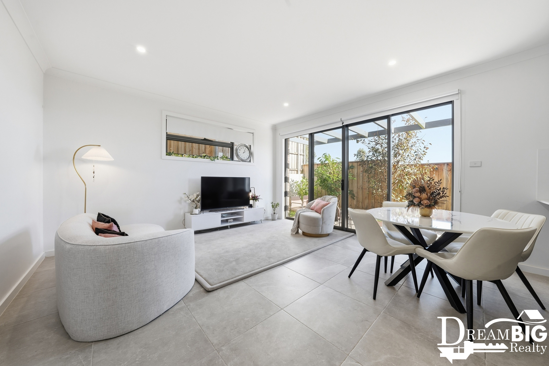 4-bedroom unit at 5 Wacol Glade, Riverstone, Nsw, 2765, Blacktown, New South Wales