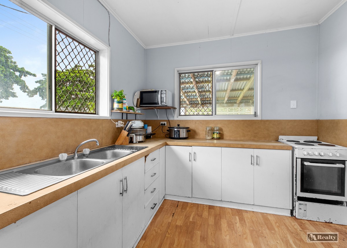 2-bedroom house at 21 Esplanade, Flying Fish Point, QLD 4860, Cassowary Coast, Queensland