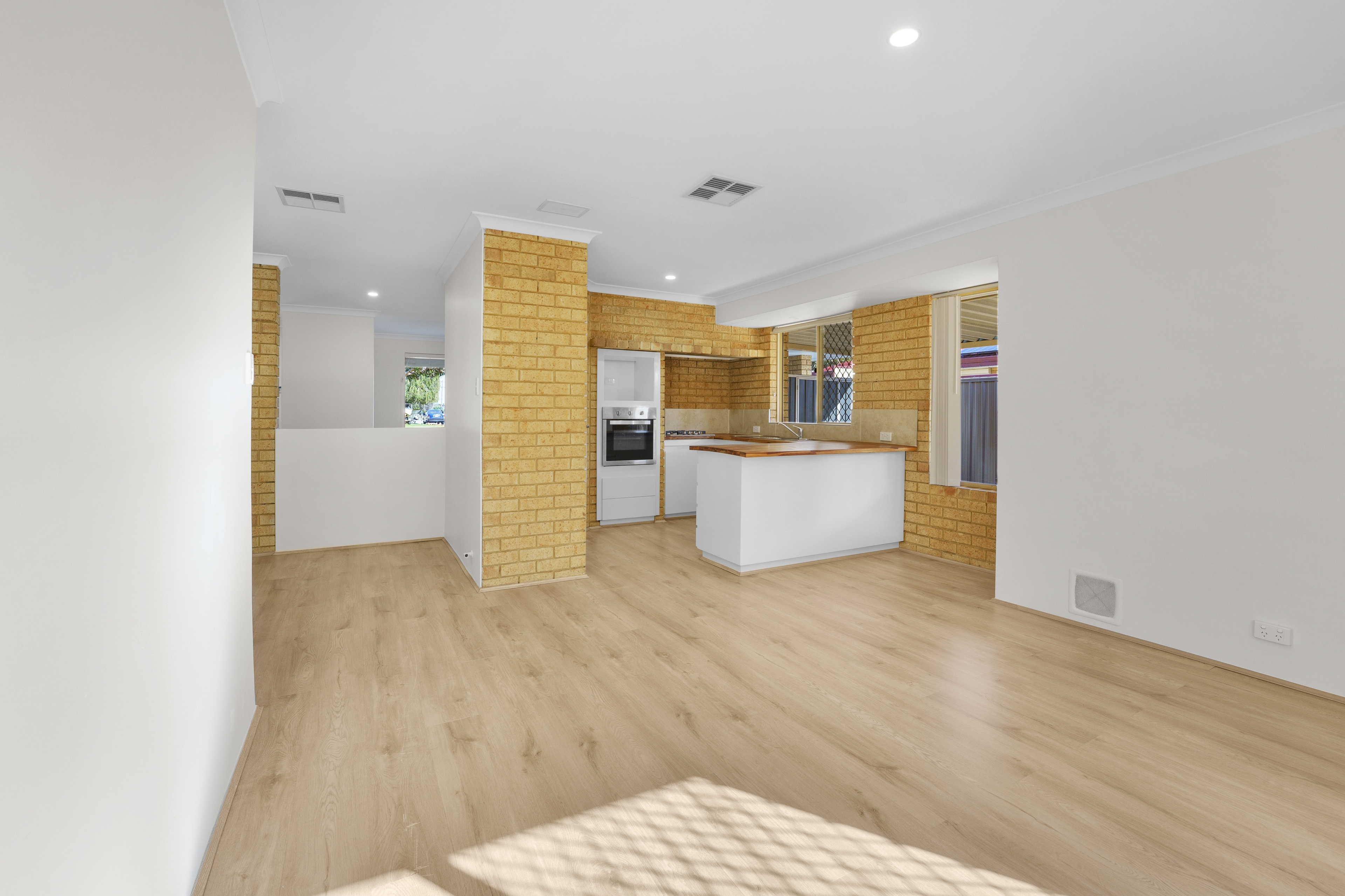 38 KING ROAD, Beechboro WA 6063 - Image 5