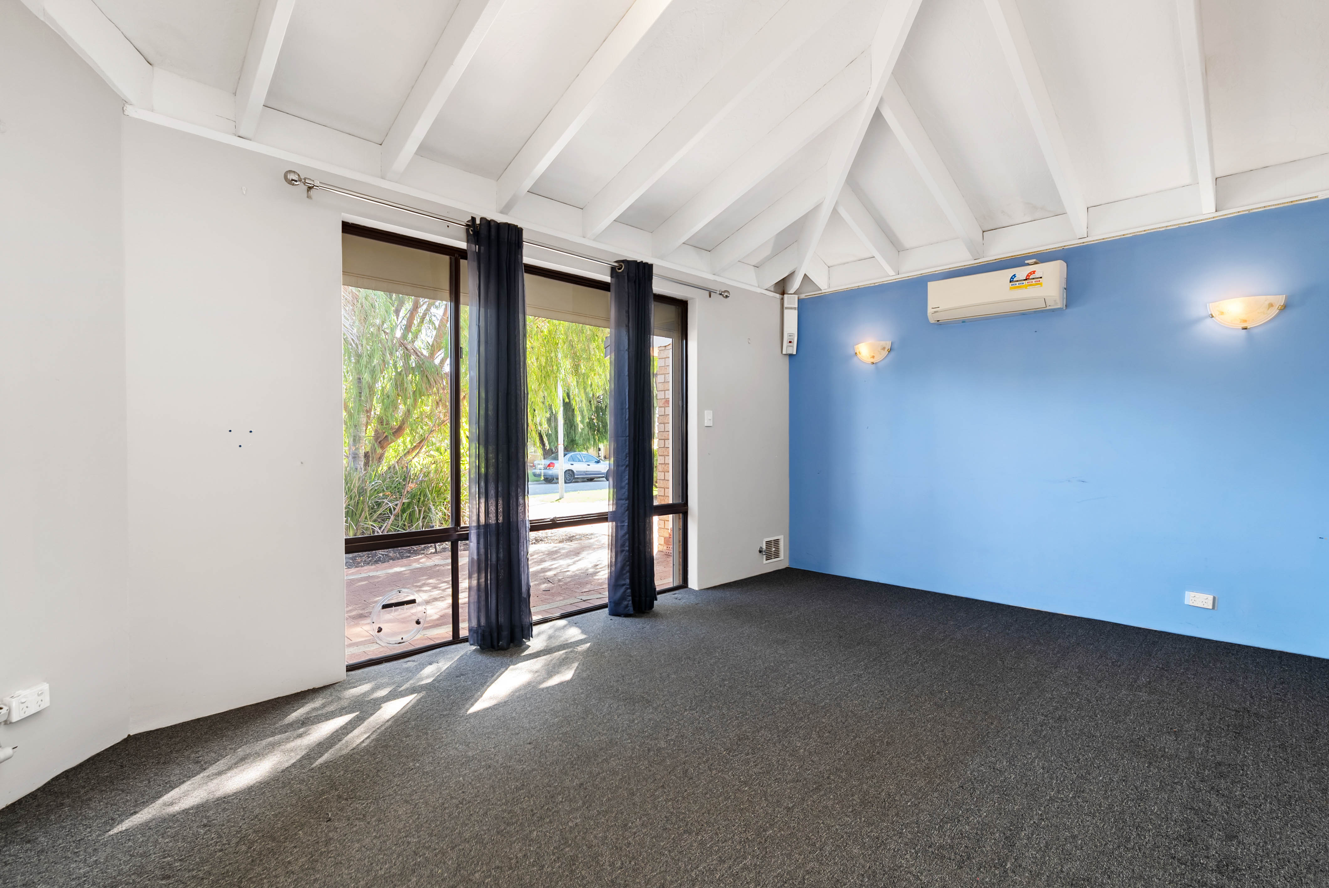 4-bedroom house at 11 Brigadoon Place, Cooloongup, WA 6168, Rockingham, Western Australia