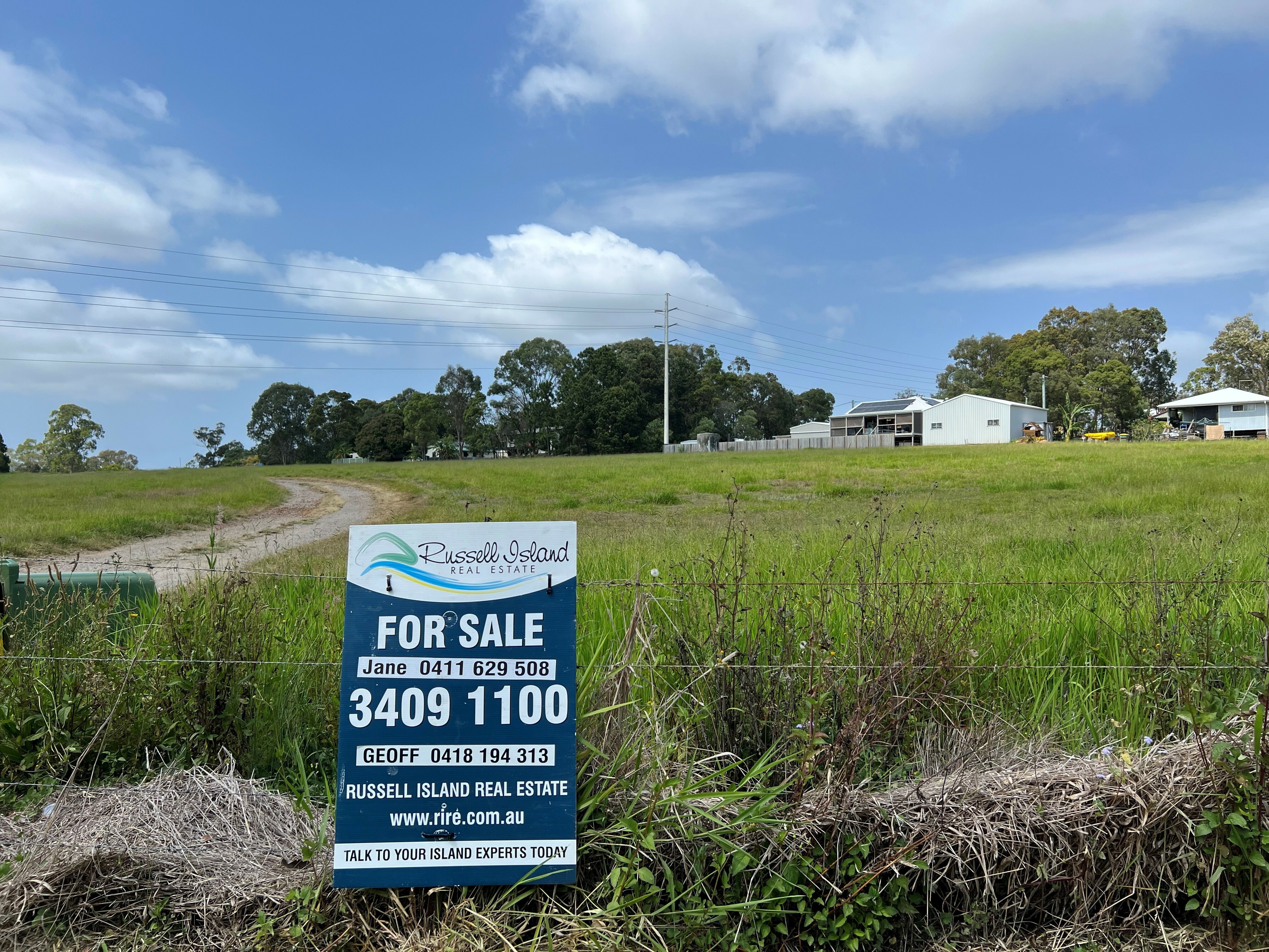 92 Canaipa Rd, Russell Island, Qld, 4184 - Image 2