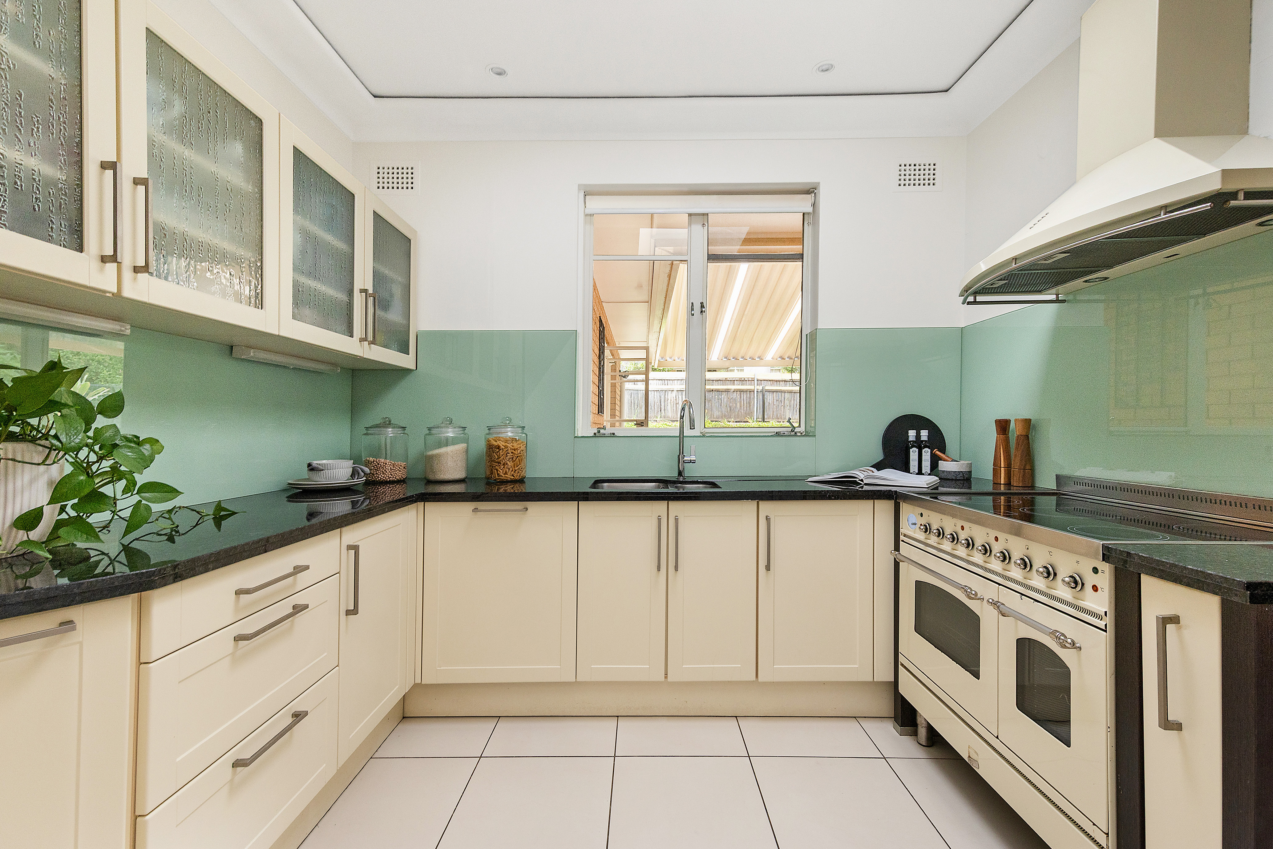 28 TODMAN AVENUE, West Pymble NSW 2073 - Image 4