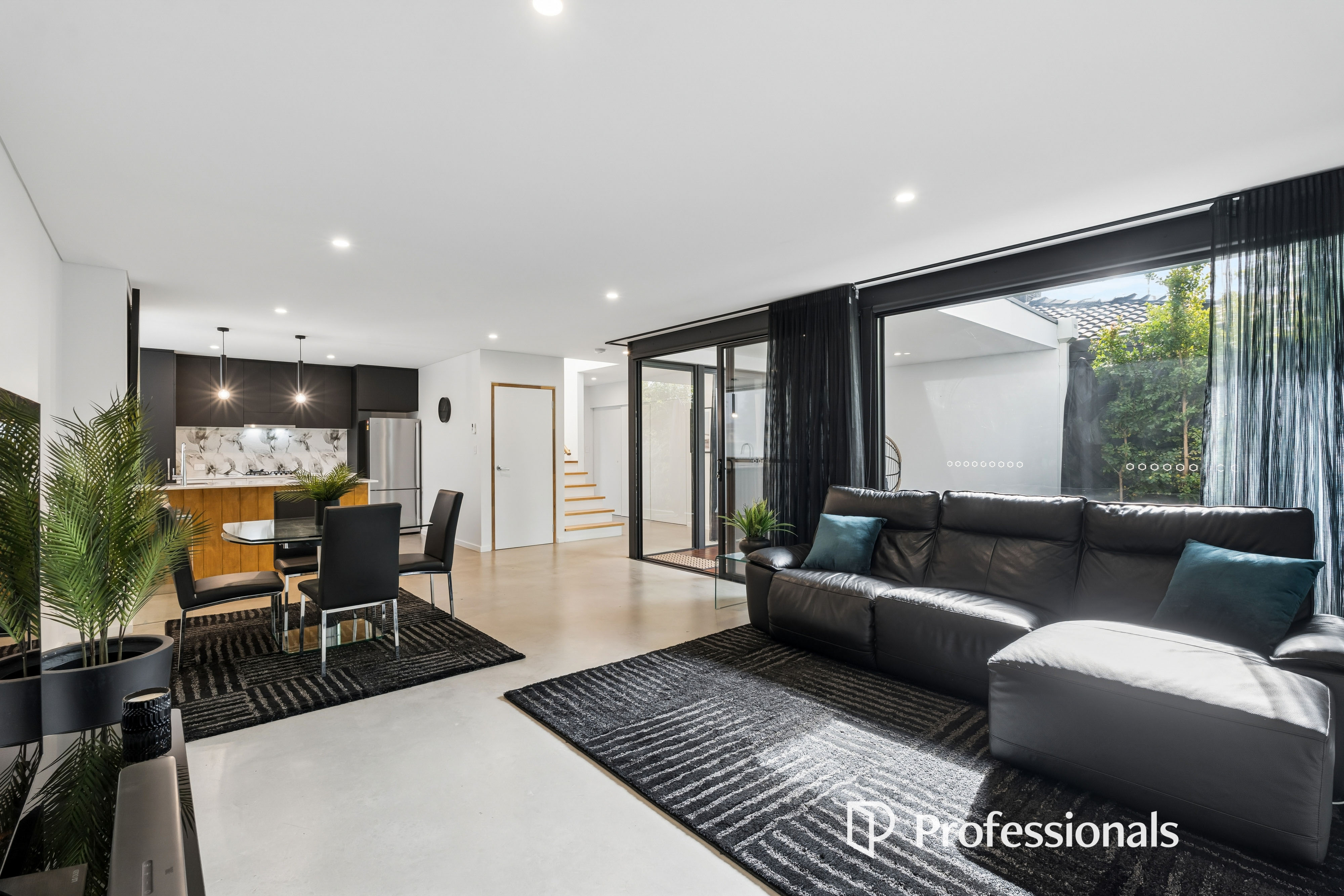 1 Mabley Court, Greenwood WA 6024 - Image 9